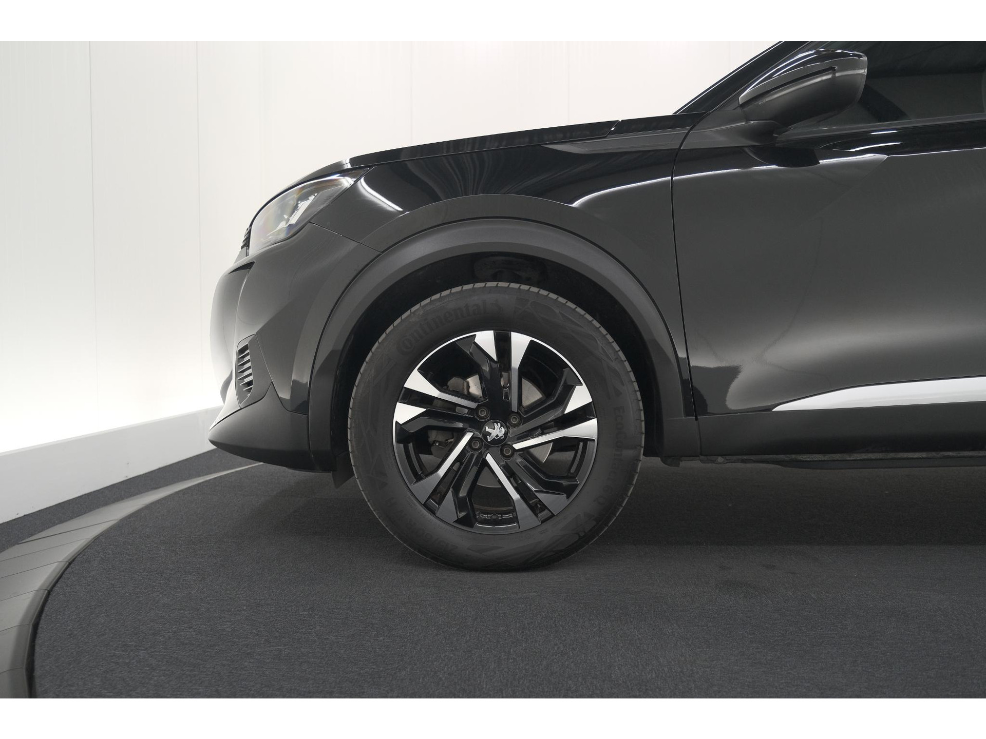 Peugeot 2008 PureTech Allure Pack | Navigatie | Parkeersensoren | Apple Carplay