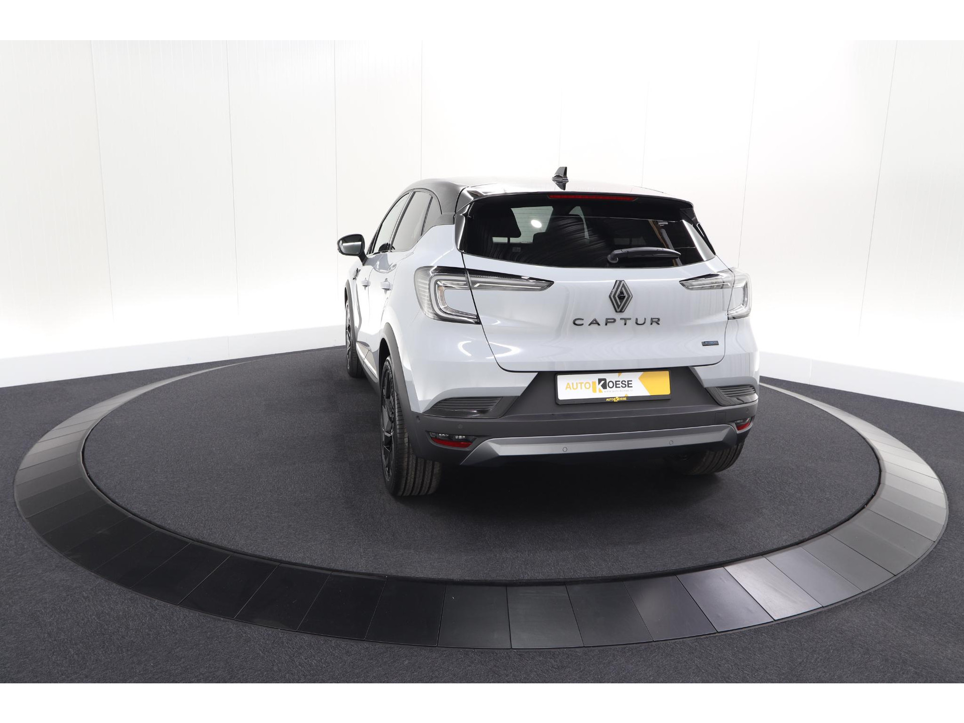 Renault Captur 1.8 E-Tech Full Hybrid 160 Esprit Alpine | Rondom Camerazicht | Dodehoekdetectie | Adaptieve Cruise Control