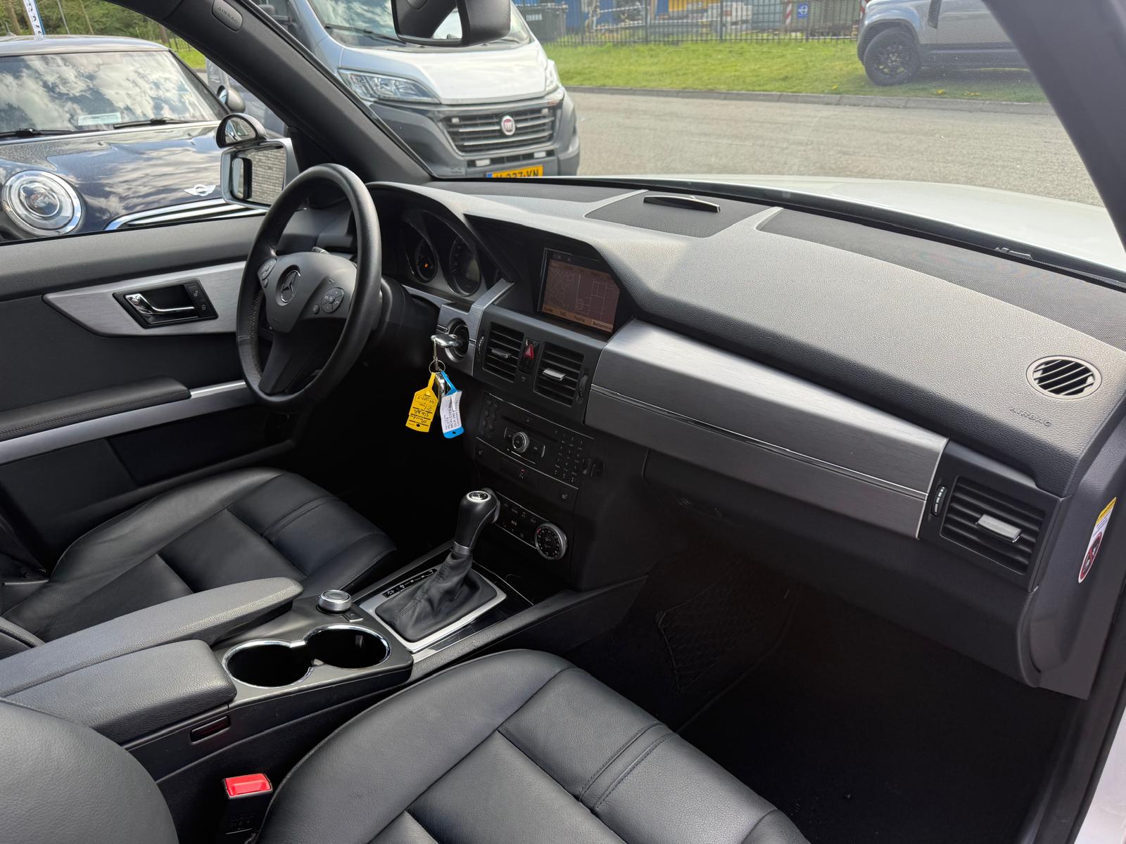 Mercedes-Benz GLK-klasse 280 4-Matic | 1E EIGENAAR | 3/6/12MND GARANTIE | NL-AUT | PANO | XENON | CRUISE | HARMAN-KARDON | NAVI |