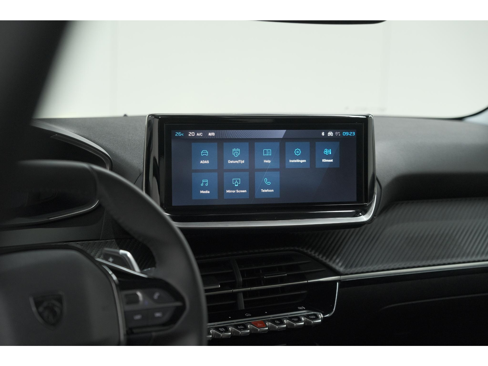 Peugeot 208 1.2 Hybrid 110 e-DCS6 Allure | Apple Carplay | Parkeersensoren Voor + Achter | Climate Control