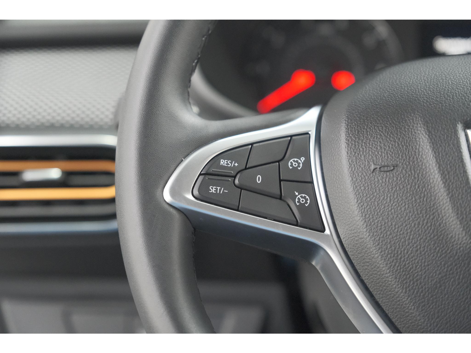 Dacia Sandero Stepway 1.0 TCe 90 Comfort | Apple Carplay | Parkeersensoren | Cruise Control