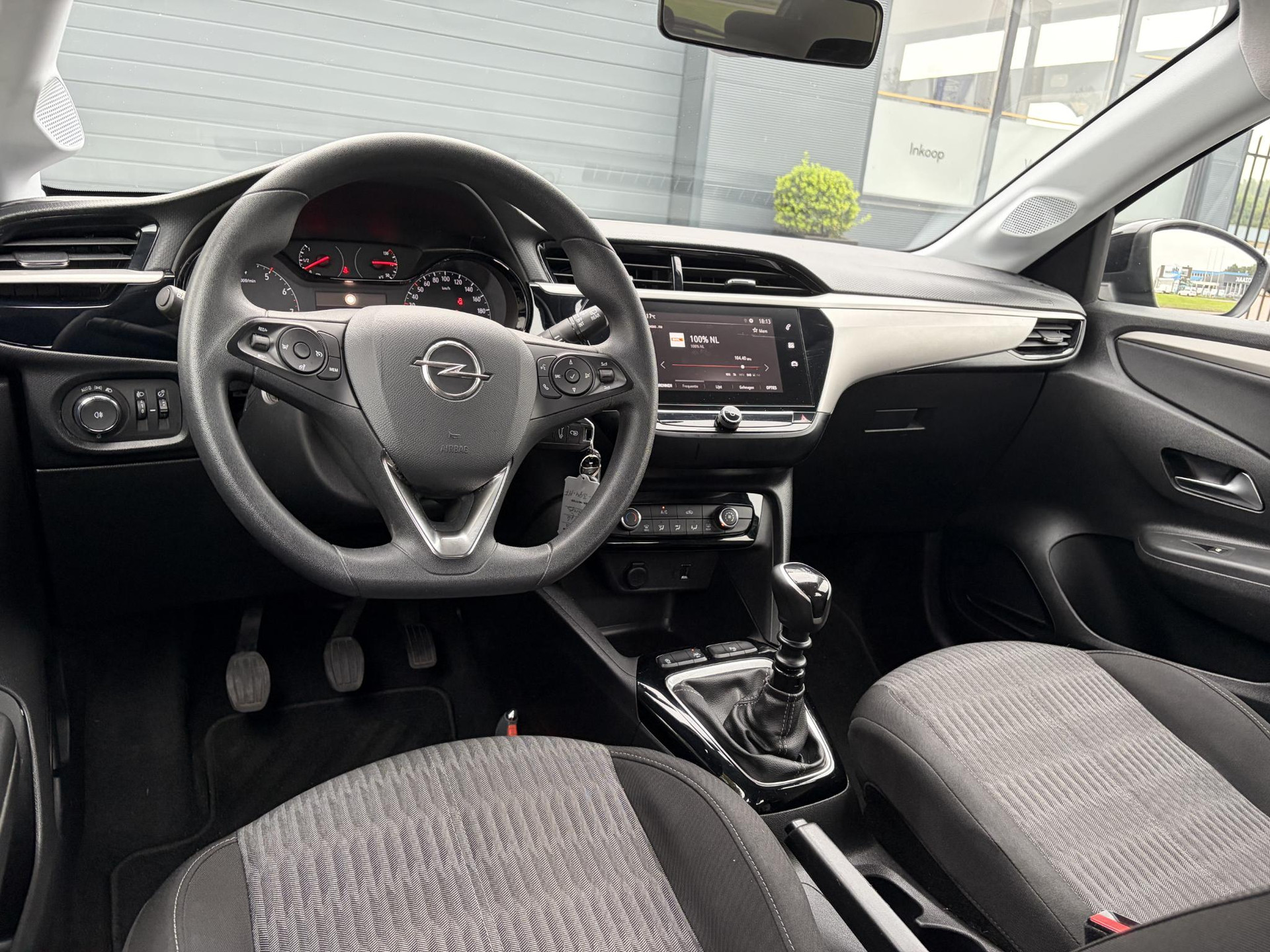 Opel Corsa 1.2 Edition ✓D-riem vv in 2025✓2e Eigenaar✓Carplay✓Airco✓Cruise✓Rijstrooksensor✓Pdc✓102pk✓6 Bak✓5 Deurs✓N.A.P✓Apk tot 02-2028