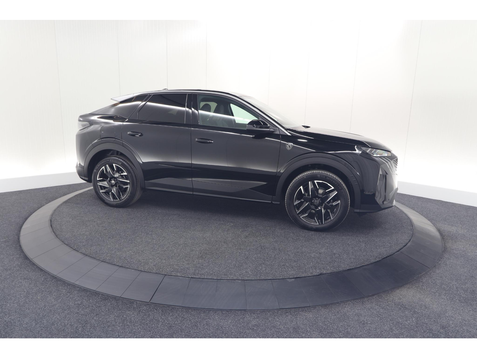 Peugeot 3008 Hybrid 145 e-DCS6 GT | Elektrische Kofferklep | Camera | Adaptieve Cruise Control | Apple CarPlay