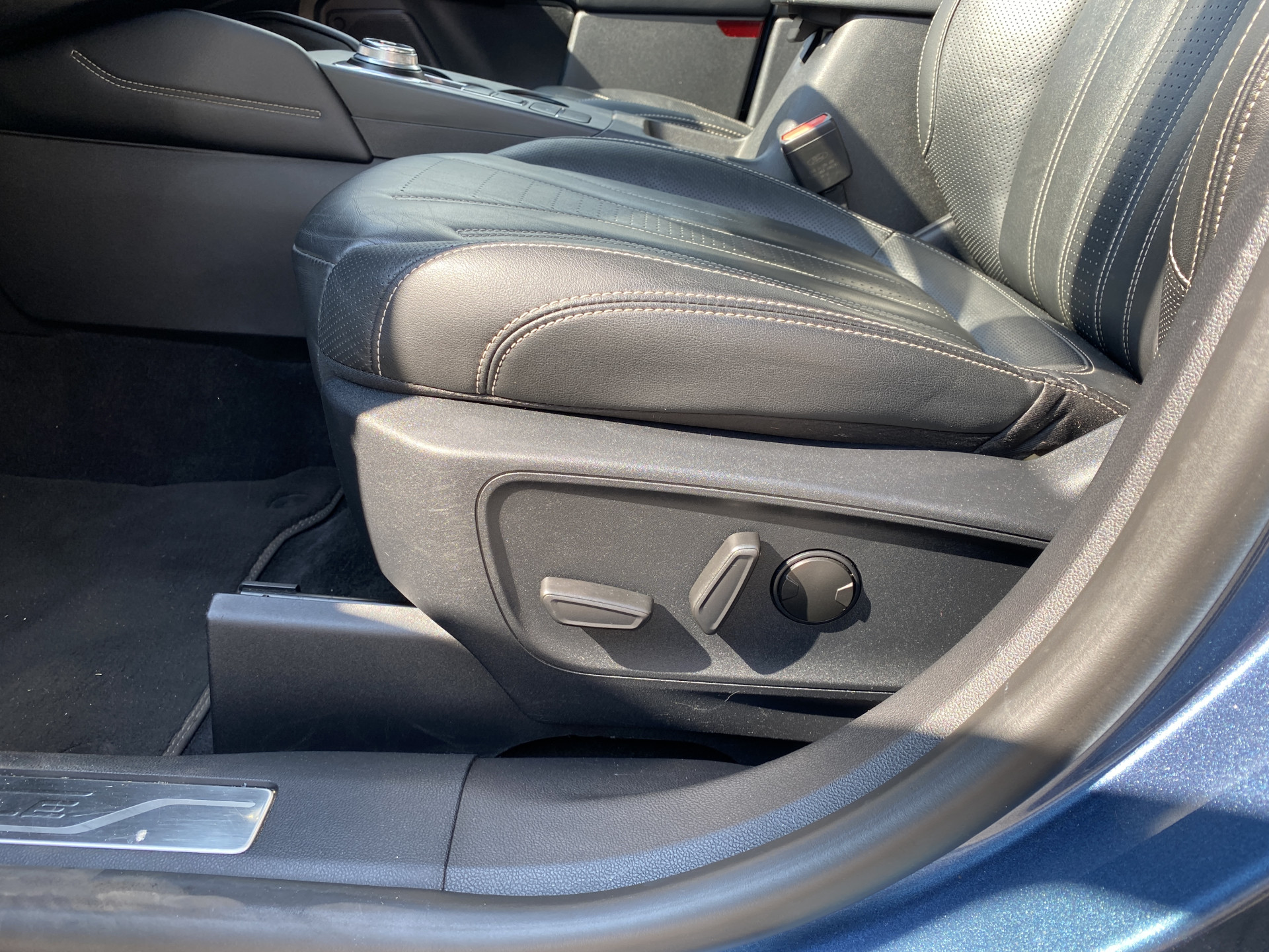 Ford Kuga 2.5 PHEV Vignale 225 pk | dealer onderh. | panoramadak | leder interieur | elektr. v. stoelen | navigatie | B&O audio