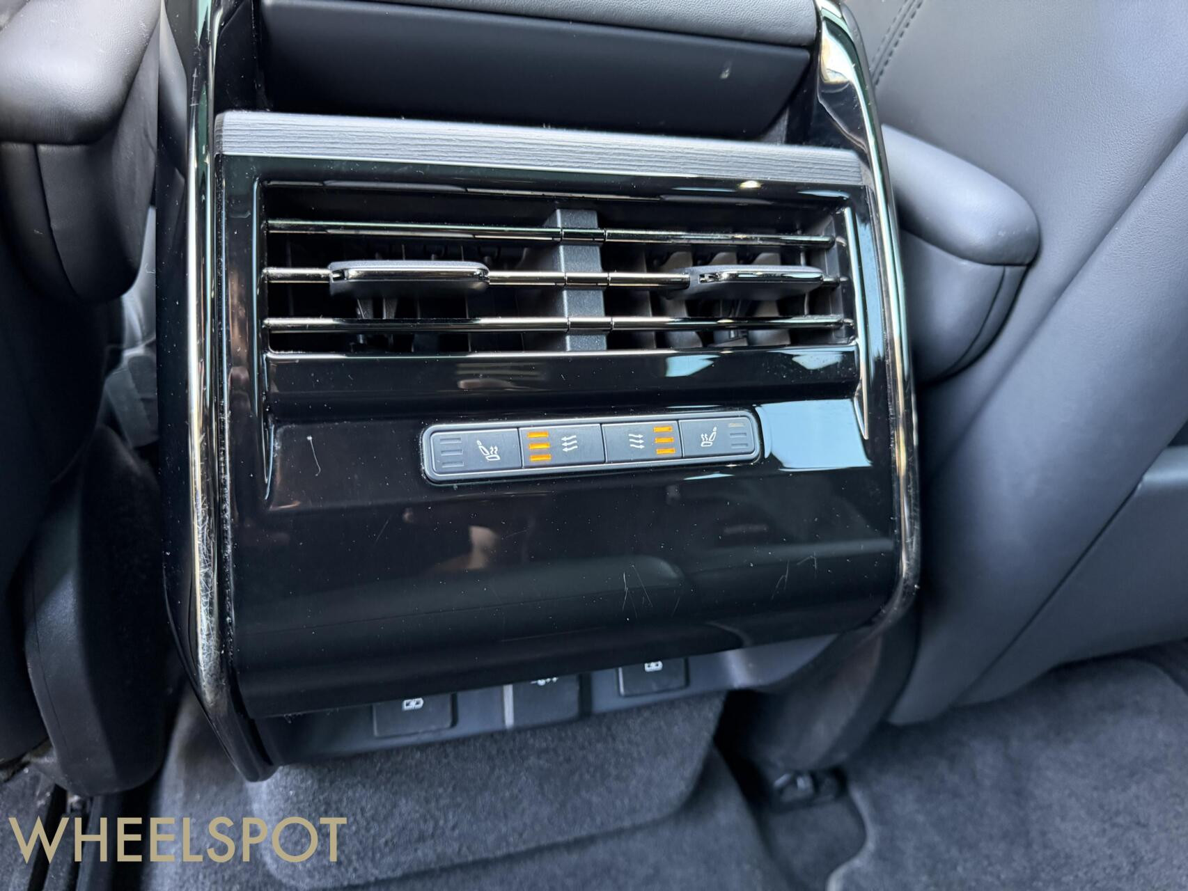 Range Rover Sport 3.0 P440e Dynamic HSE|Pano|Lucht|360|BTW