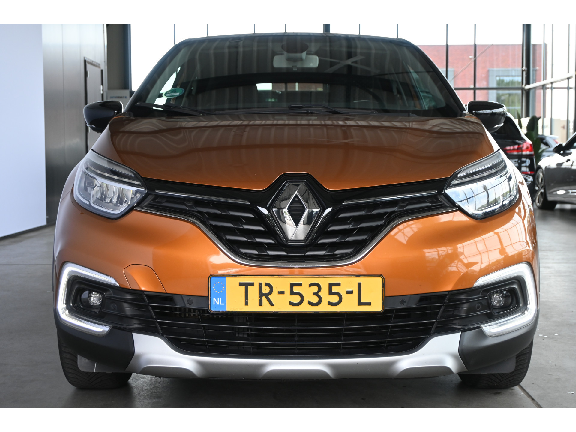 Renault Captur 0.9 TCe Intens Easy Life Nap! Clima Cruise Led Navigatie Lichtmetaal 1e Eigenaar! 100% Onderhouden! Inruil Mogelijk!