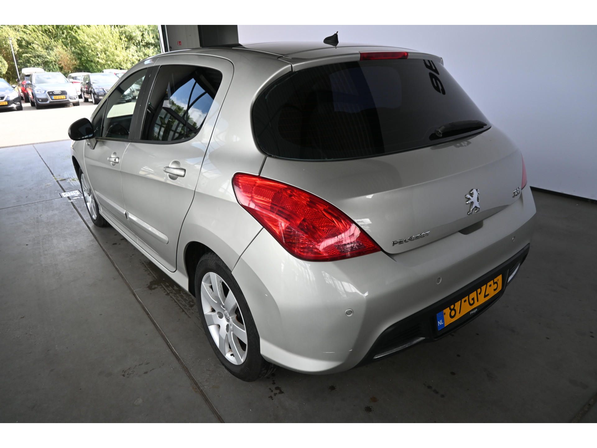 Peugeot 308 1.6 THP XT Airco Panoramadak Cruise Control LEES TEKST! Inruil Mogelijk!