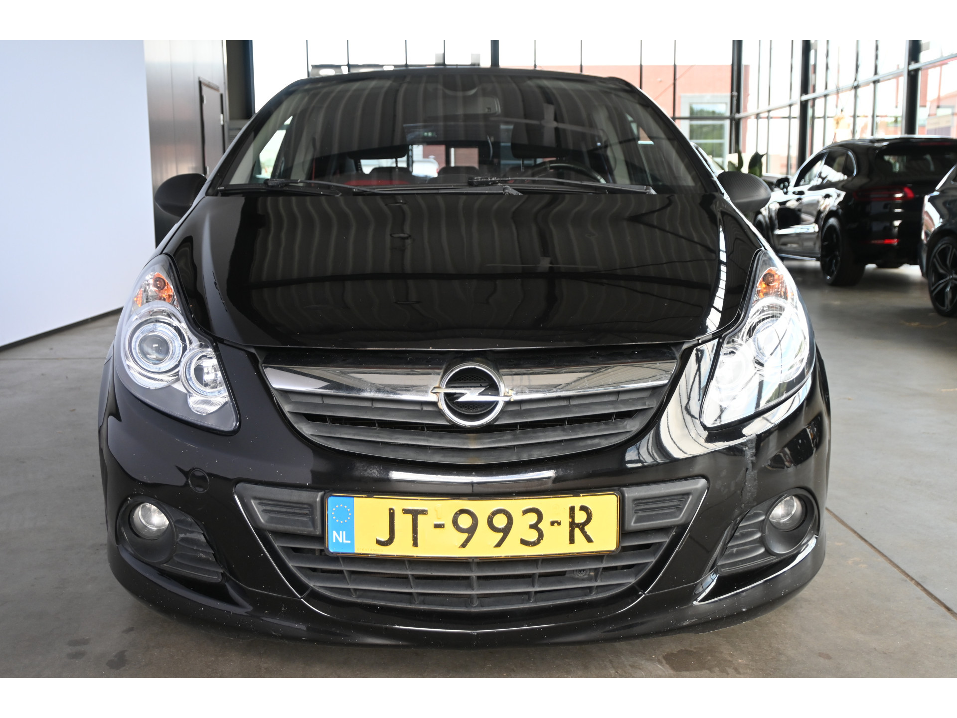 Opel Corsa 1.6-16V GSI 150 PK! Cruise control Lichtmetaal Navigatie Xenon Elektrisch Pakket Inruil Mogelijk!
