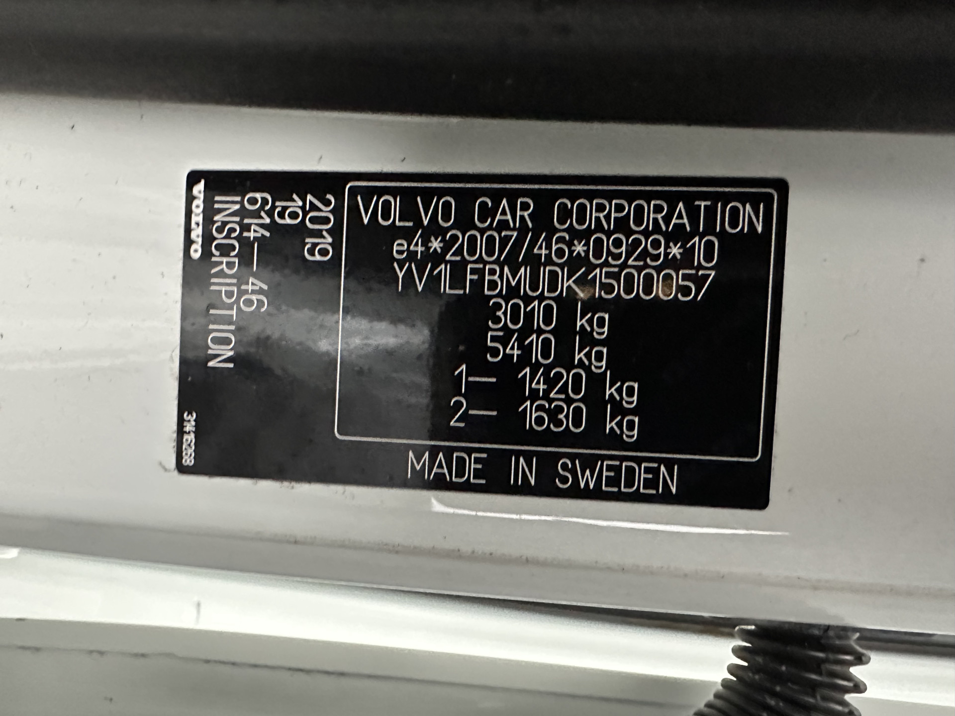 Volvo XC90 2.0 T8 Twin Engine AWD Inscription (7-Pers.) [ Plug-In ] Aut.*PANO | LEATHER | FULL-LED | MEMORY-PACK | DIGI-COCKPIT | HARMAN/KARDON | CAMERA | HEATED-SPORTSEATS | HEAD-UP | LANE-ASSIST | CARPLAY | AIRSUSPENSION | ECC | PDC | CRUISE | TOWBAR |