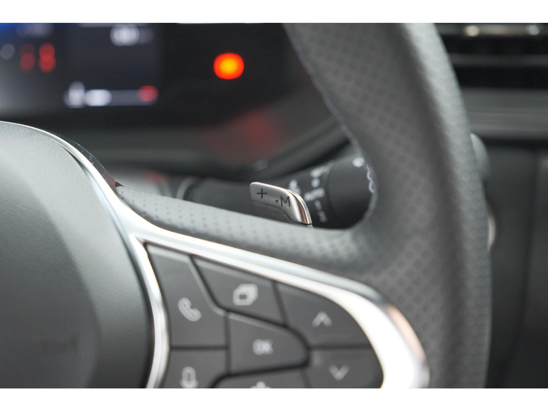 Renault Captur 1.3 mild hybrid 160 techno | Trekhaak | Pack Winter | Camera | Adaptieve Cruise