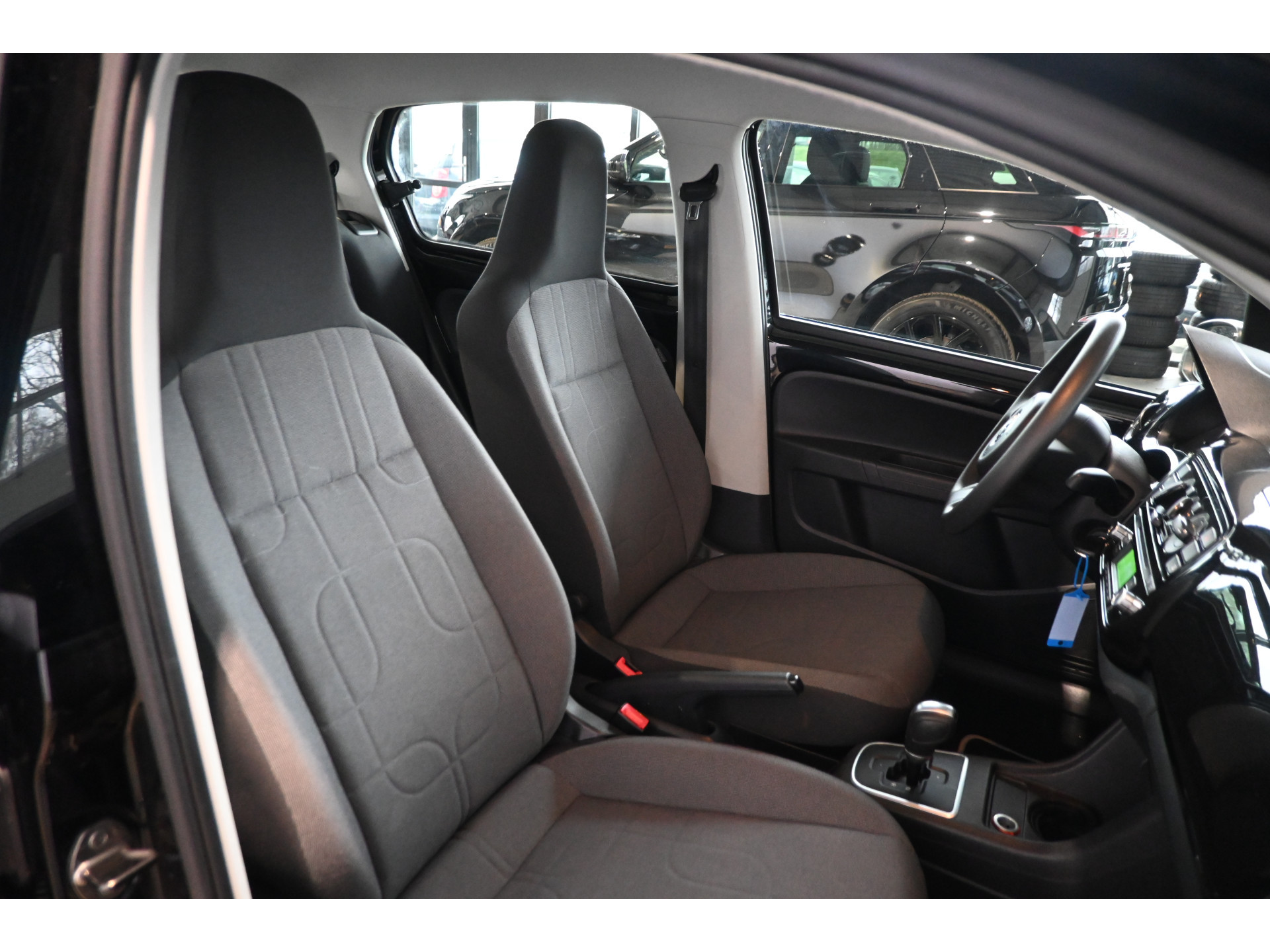 Volkswagen Up! 1.0 Move Up! Automaat Airco Elektrisch Pakket! Goed Onderhouden! Inruil Mogelijk!