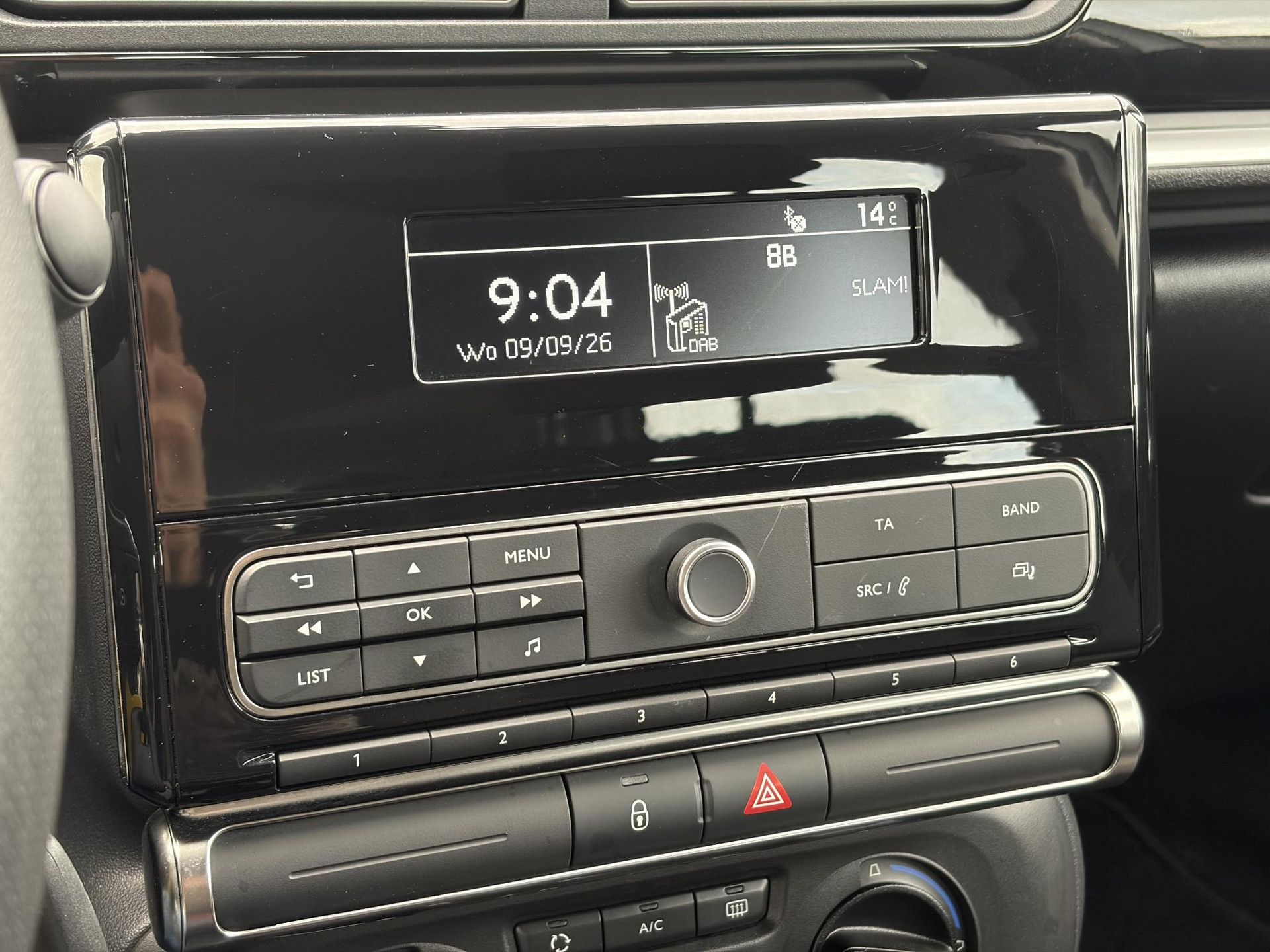 Citroen C3 1.2 PureTech Feel 105g ✓Nieuwe D-riem✓Airco✓Cruise✓Pdc✓Rijstrooksensor✓Pdc✓Net beurt gehad✓2e Eigenaar✓Bj 12-2017✓N.A.P✓Apk tot 06-2026