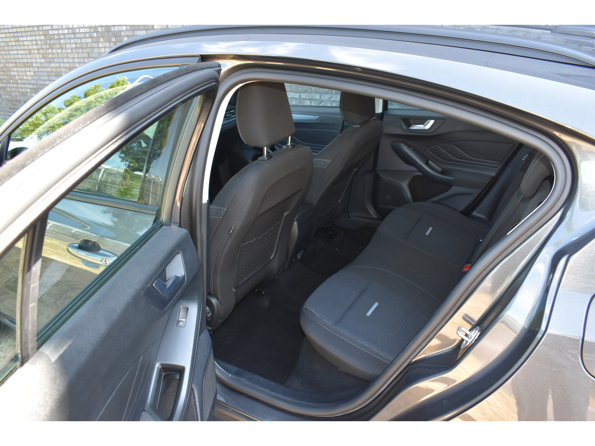 Ford Focus 1.0 92 kW AT Active  MHEV Automaat Navigatie Pdc Stoel/stuur verwarming
