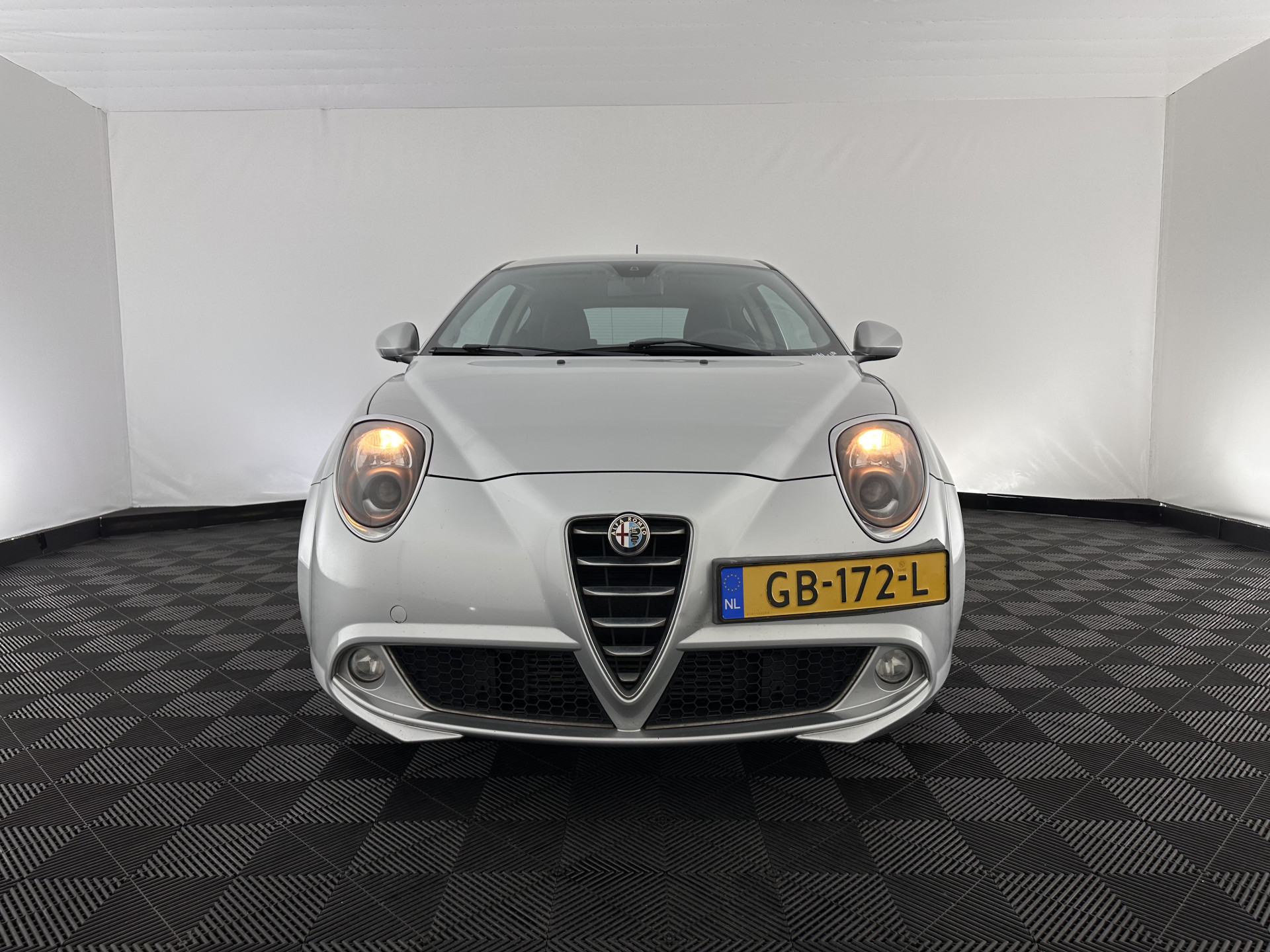 Alfa Romeo MiTo 1.3 JTDM ECO JUNIOR *LEATHER | NAVI-FULLMAP | SPORTSEATS | ECC | AUDIOSYSTEEM-DIGITAL |  PDC | PRIVACYGLASS | CRUISE*