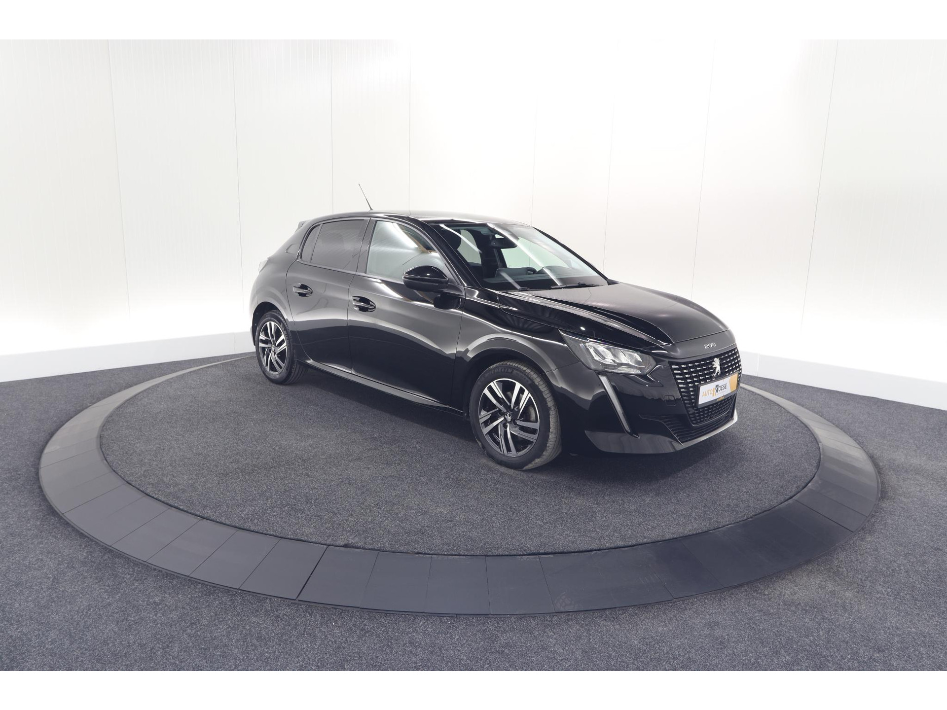 Peugeot 208 PureTech 100 Allure Pack | Camera | Apple Carplay | Stoelverwarming | Parkeersensoren