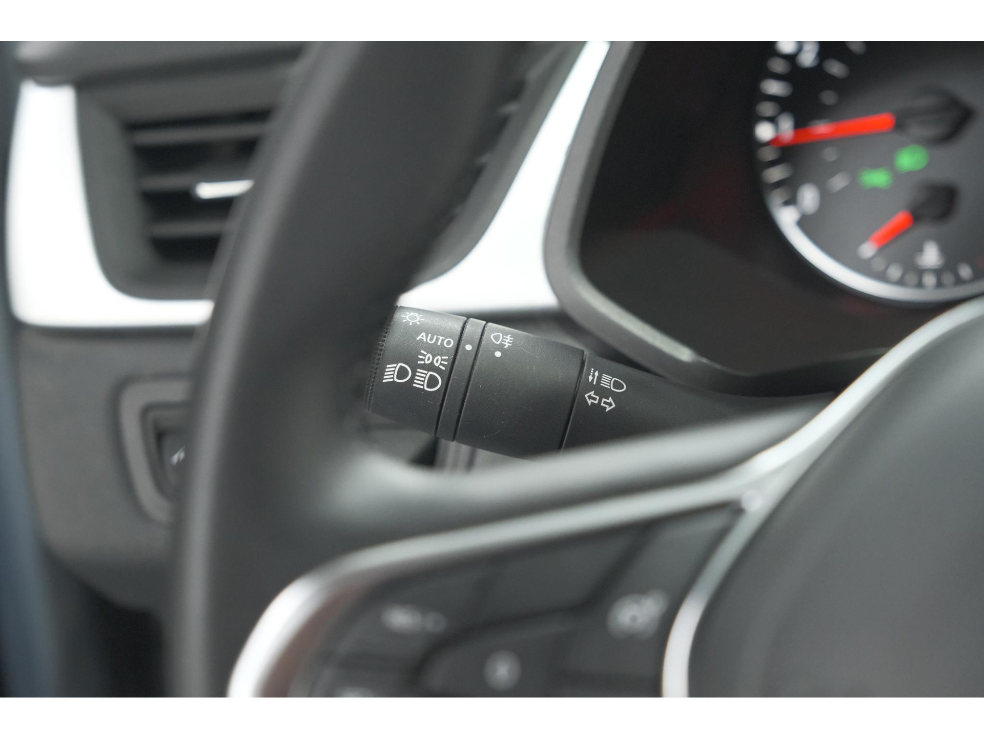 Renault Captur TCe 90 Zen | Camera | Apple Carplay | Parkeersensoren | Navigatie