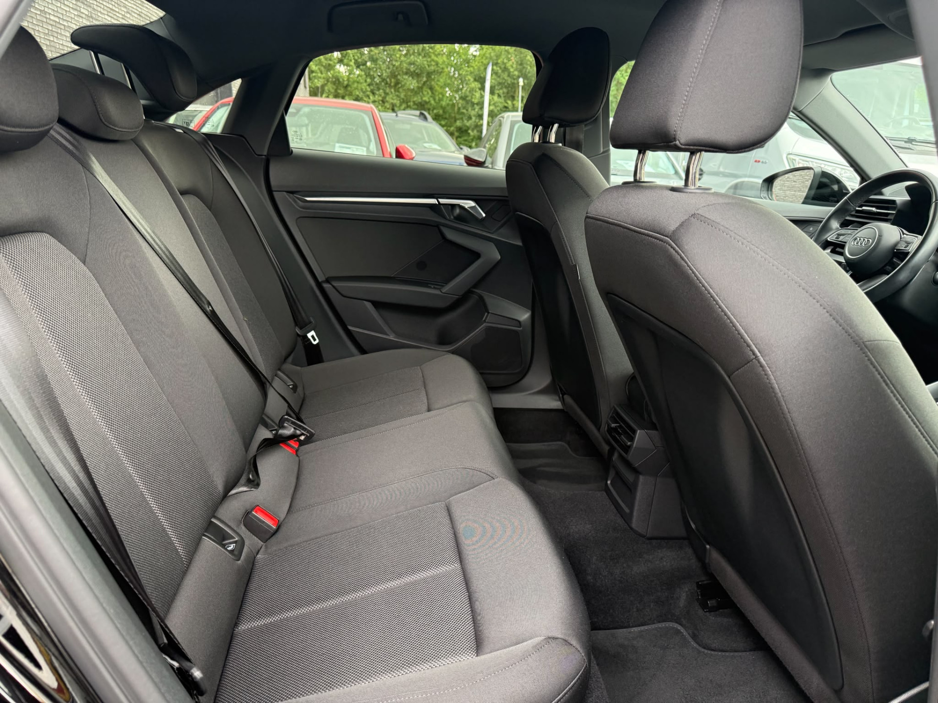 Audi A3 Limousine 30 TFSI Pro Line | 2E EIGENAAR | AUTOMAAT | 3/6 OF 12MND GARANTIE | APPLE CARPLAY | CRUISE | CLIMA | LMV |