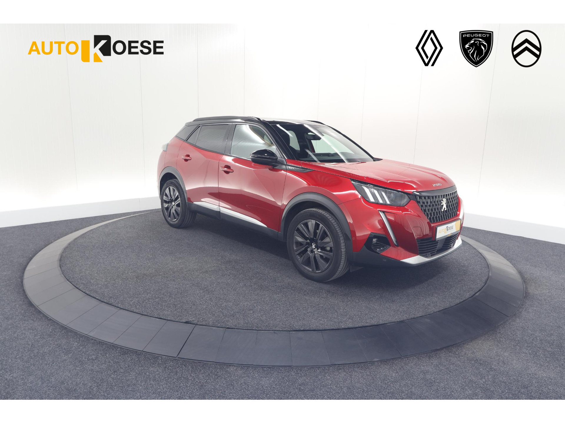 Peugeot 2008 PureTech 130 GT Pack | Panoramadak | Camera | Adaptieve Cruise Control | Stoelverwarming