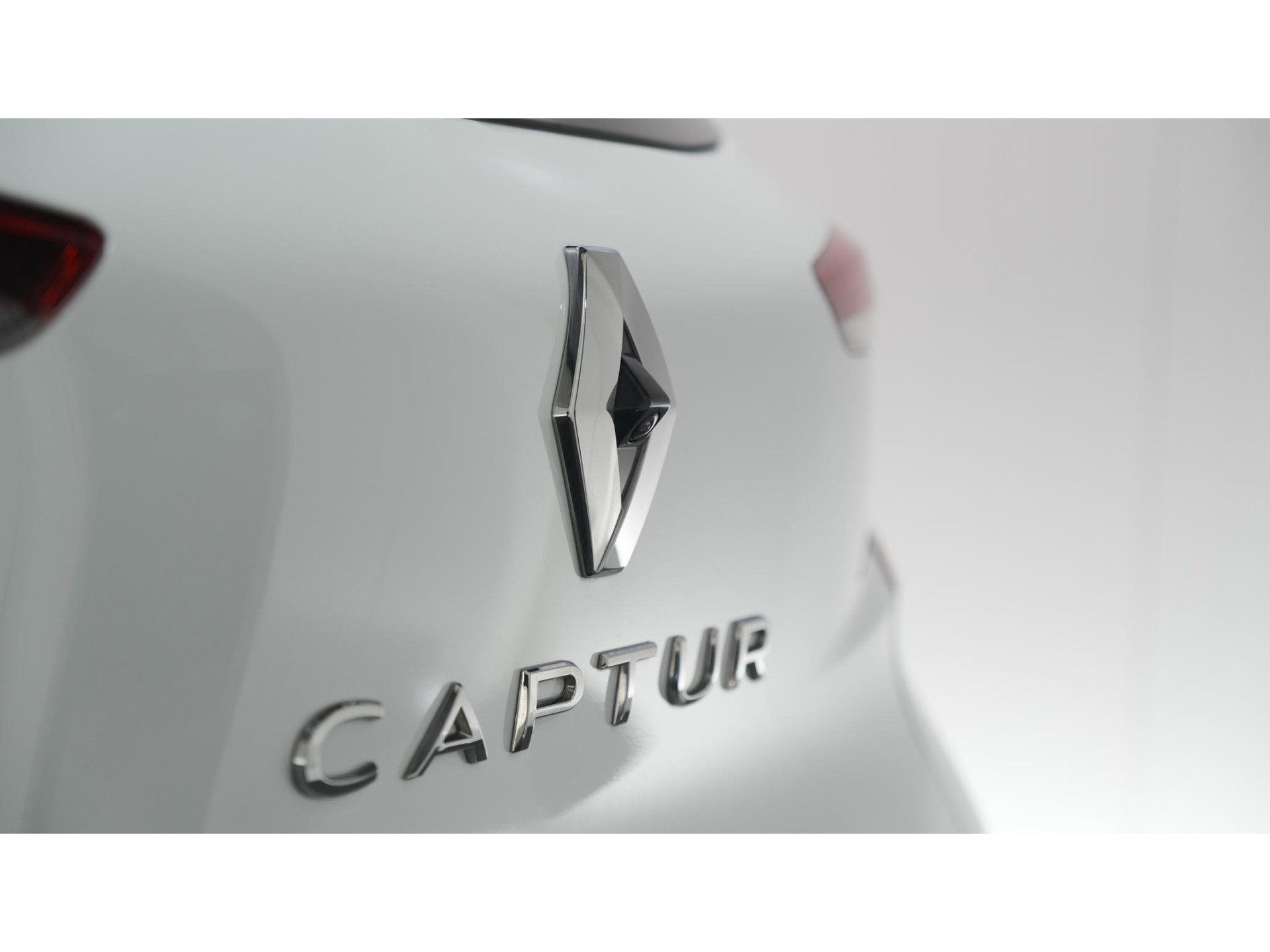 Renault Captur TCe 90 Techno | Camera | Navigatie | Pack Winter | Apple Carplay