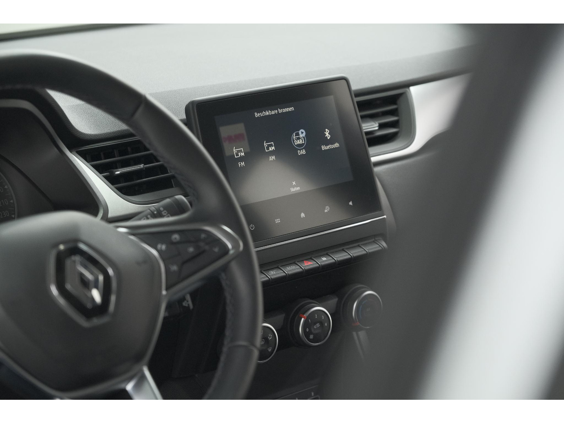 Renault Captur TCe 90 Zen | Camera | Apple Carplay | Parkeersensoren | Navigatie