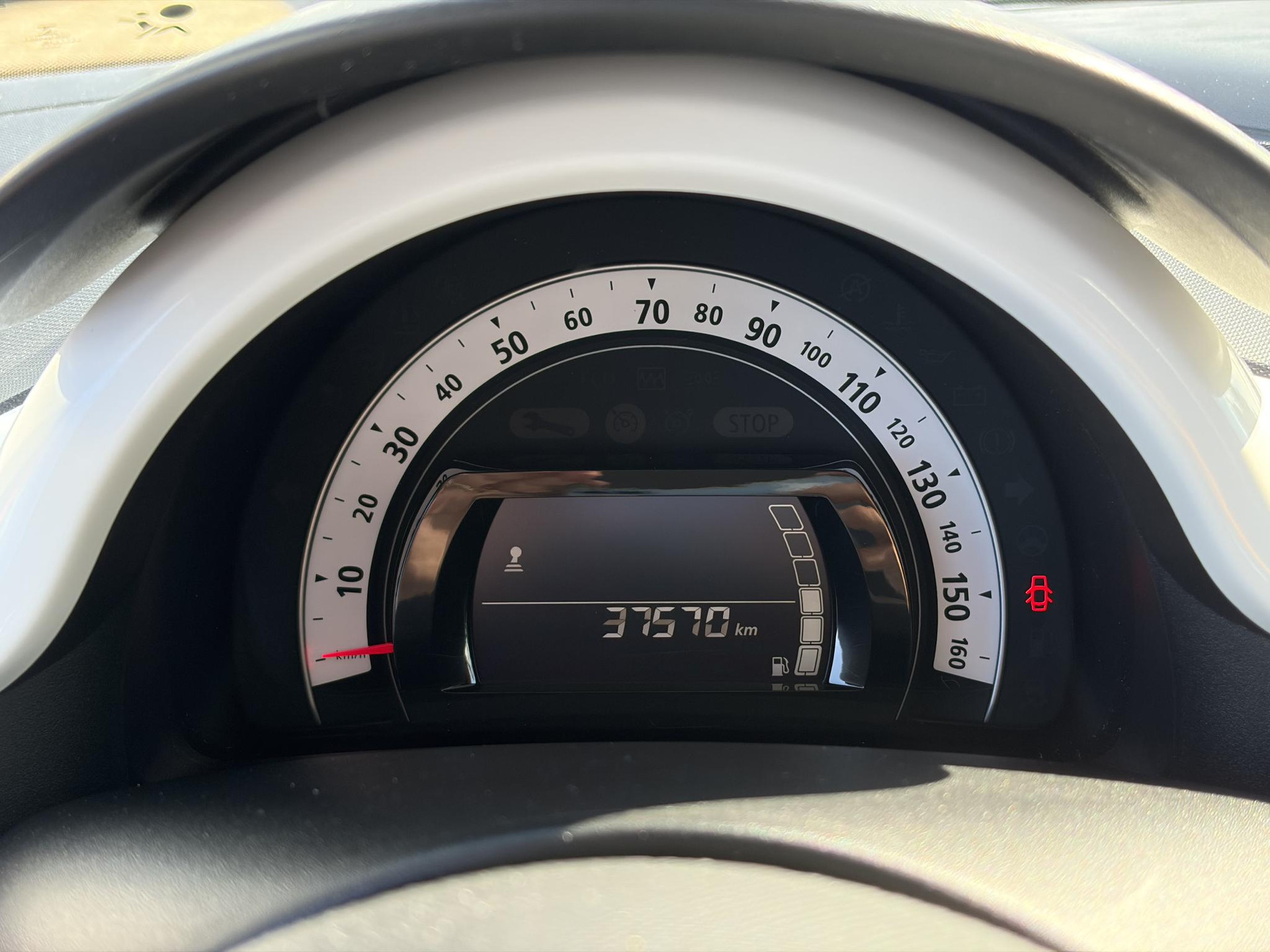 Renault Twingo 1.0 SCe Dynamique Dealer Onderhouden l Airco l Cruise l Recent beurt gehad l Lm velgen l Weinig Km l N.A.P l Apk tot 05-2027
