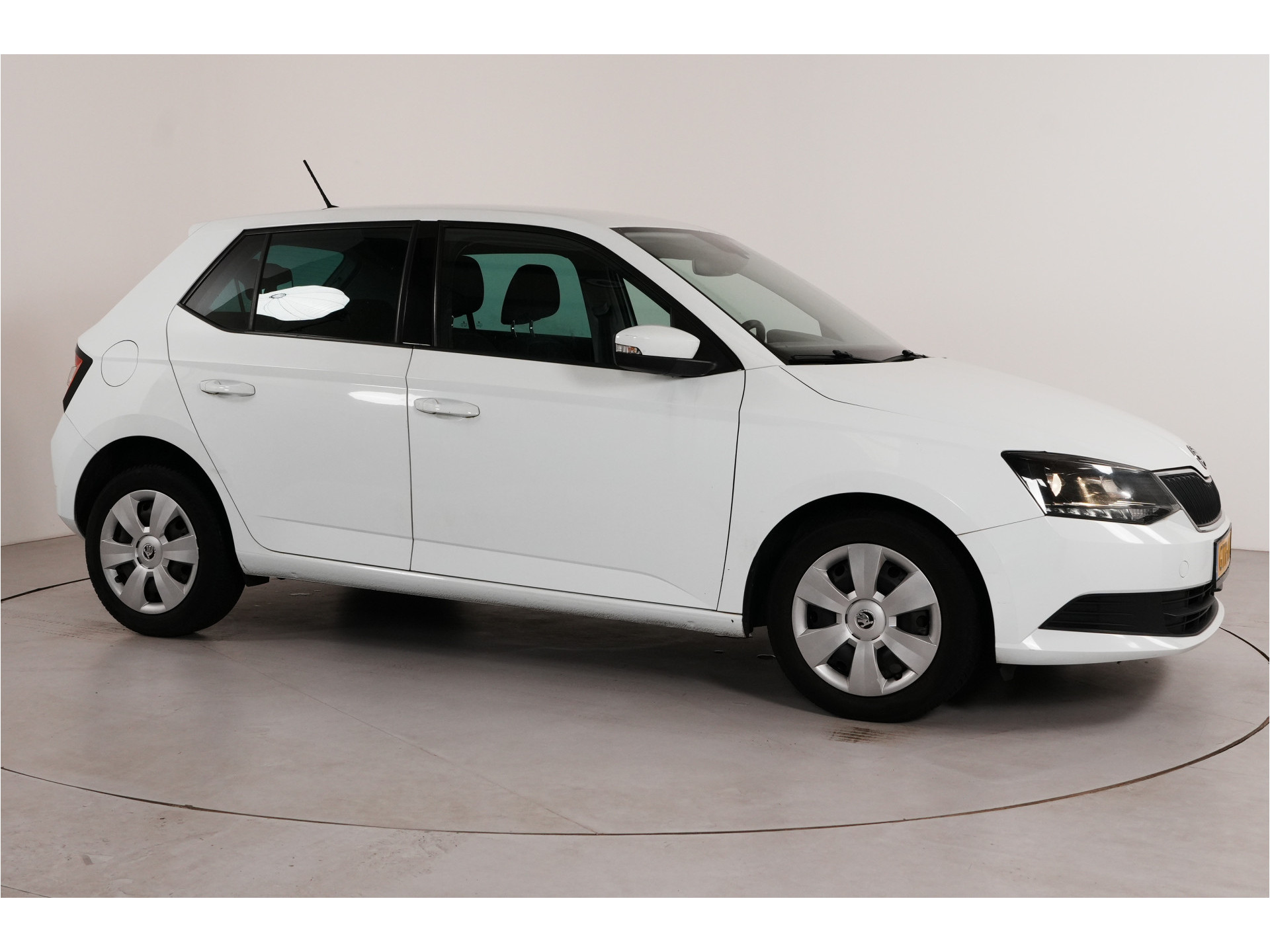 ŠKODA Fabia 1.0 TSI Drive | Navi | Cruise | PDC |