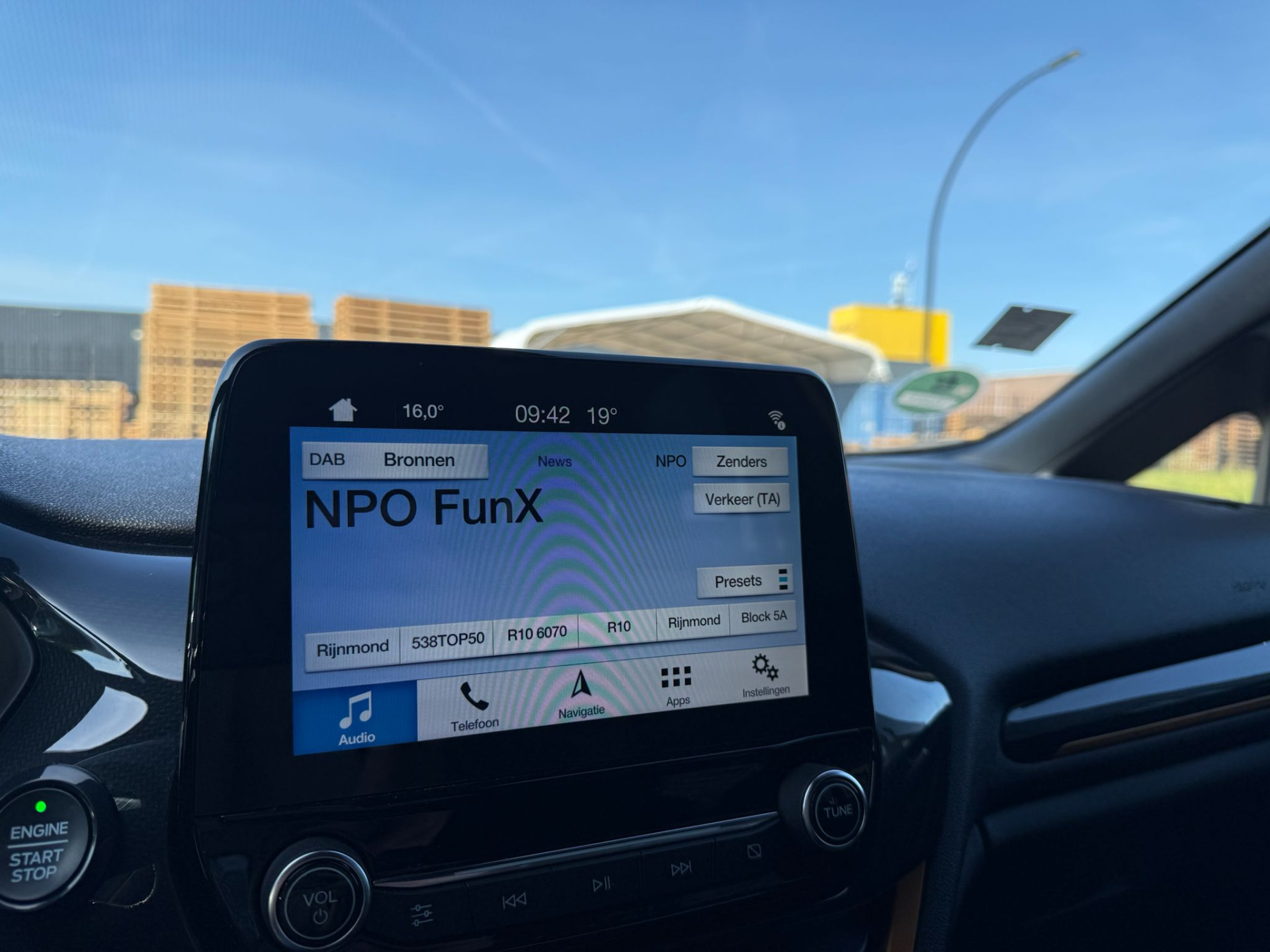 Ford Fiesta 1.0 EcoBoost Active First Edition | 2E EIGENAAR | 3/6/12MND GARANTIE | AIRCO | CRUISE | DAB | CARPLAY | TREKHAAK | NAVI |