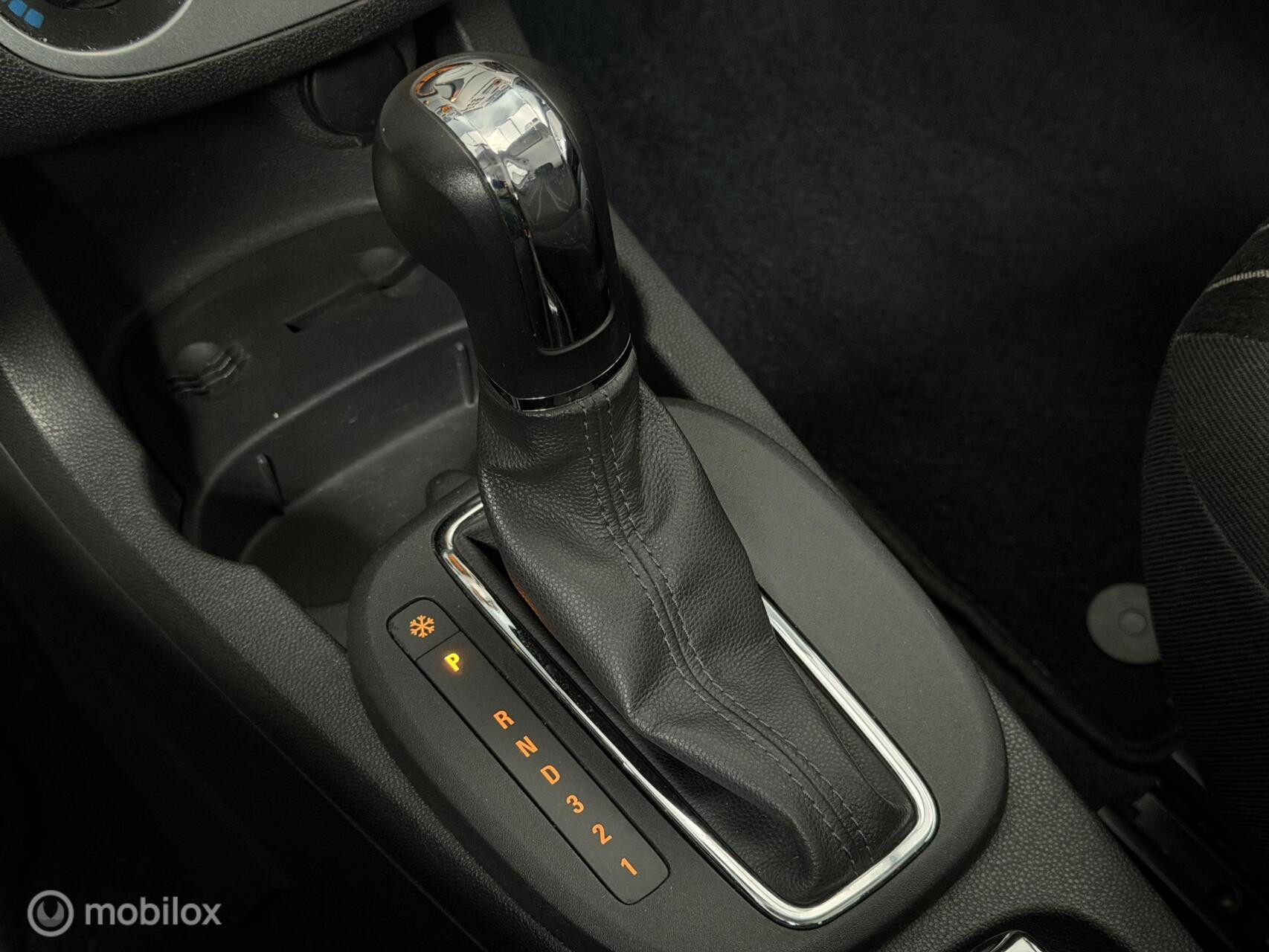 Opel Corsa 1.4-16V Cosmo| Vol Automaat | NAP | Cruise |Airco