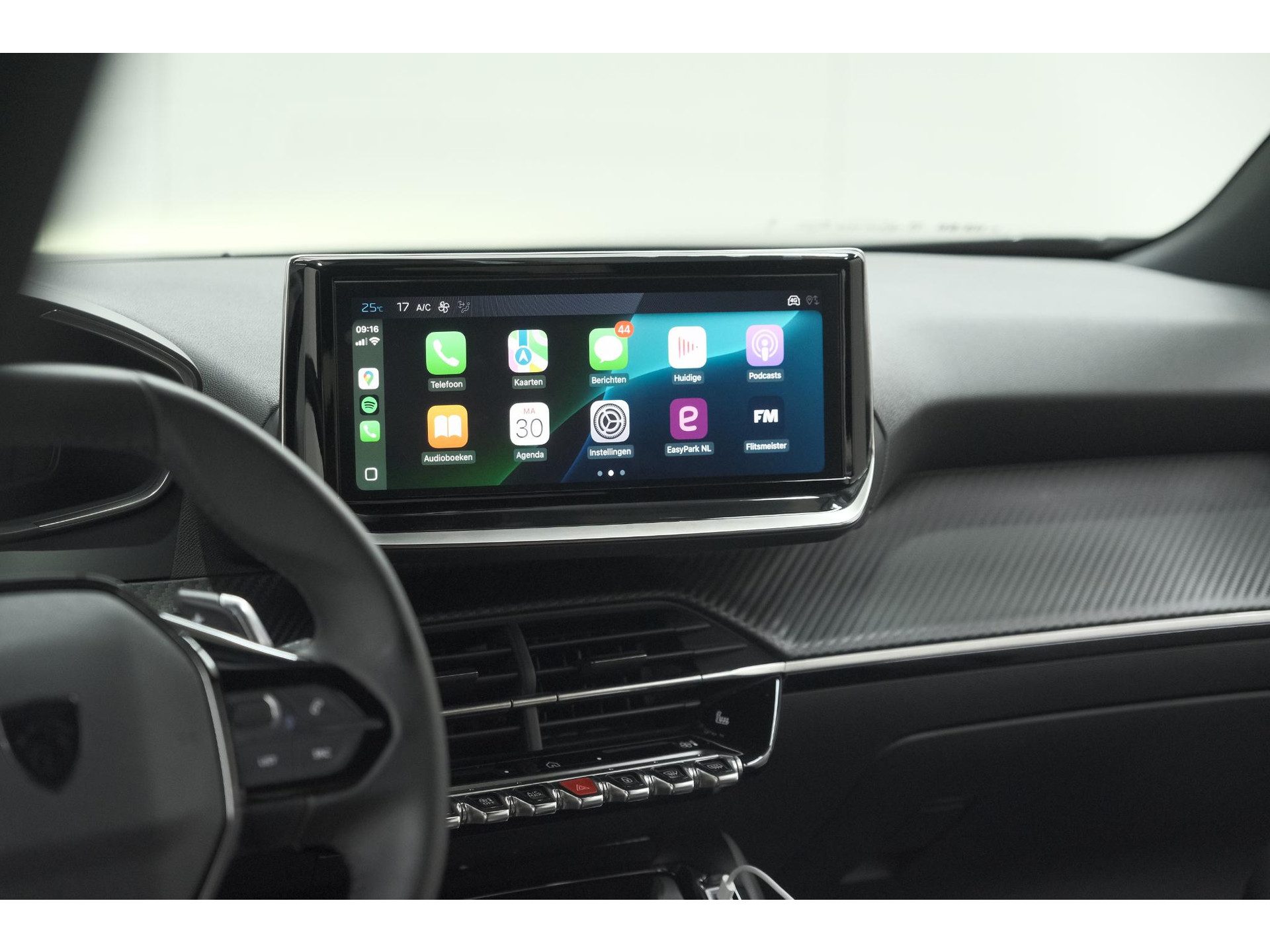Peugeot 2008 PureTech 130 EAT8 Allure | 360 Camera | Adaptieve Cruise Control | Navigatie