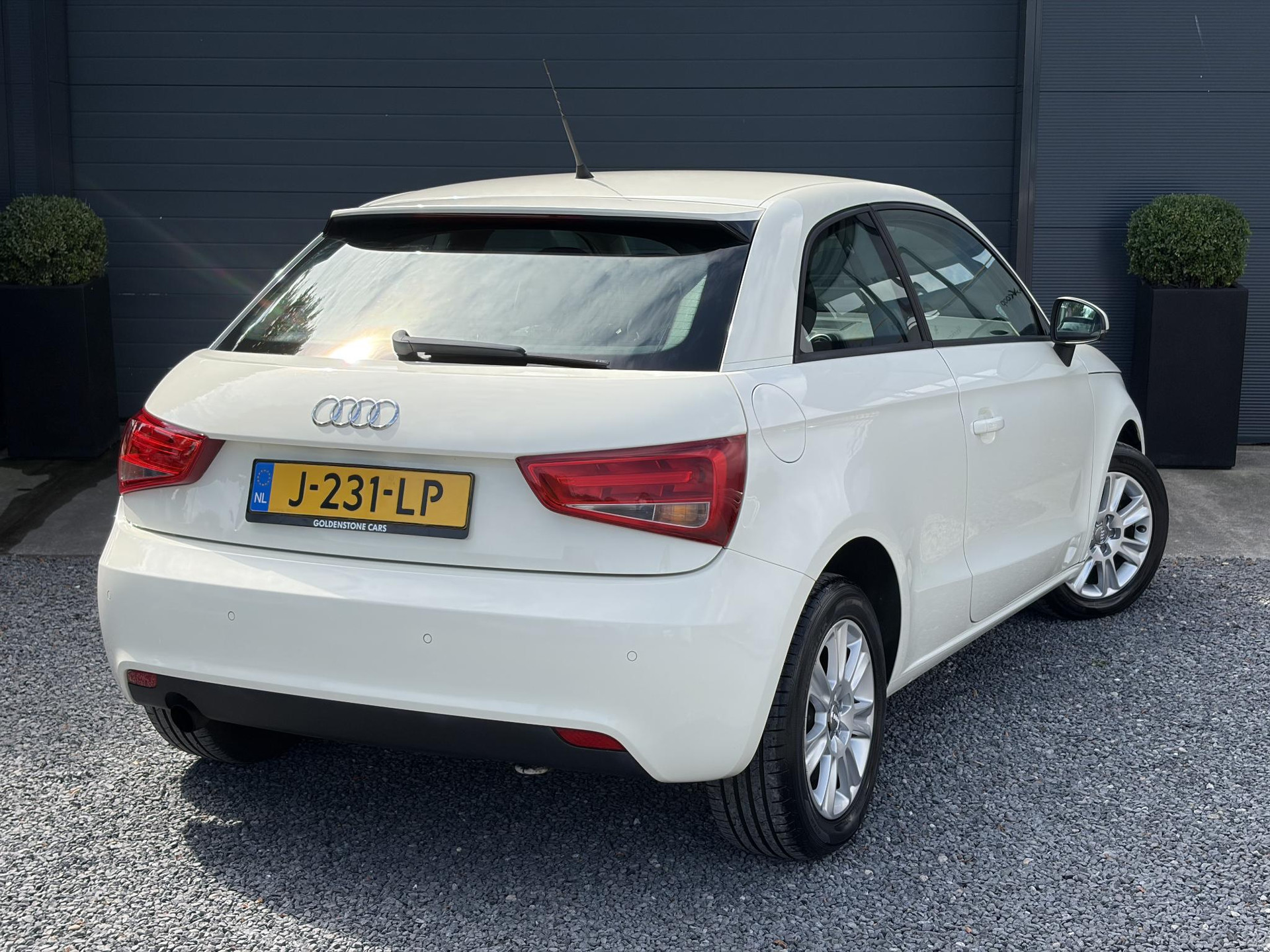 Audi A1 1.2 TFSI Ambition Pro Line ✓Carplay✓Clima✓Stoelverwarming✓Pdc✓Lm velgen✓85pk✓Zeer zuinig✓Apk tot 09-2027