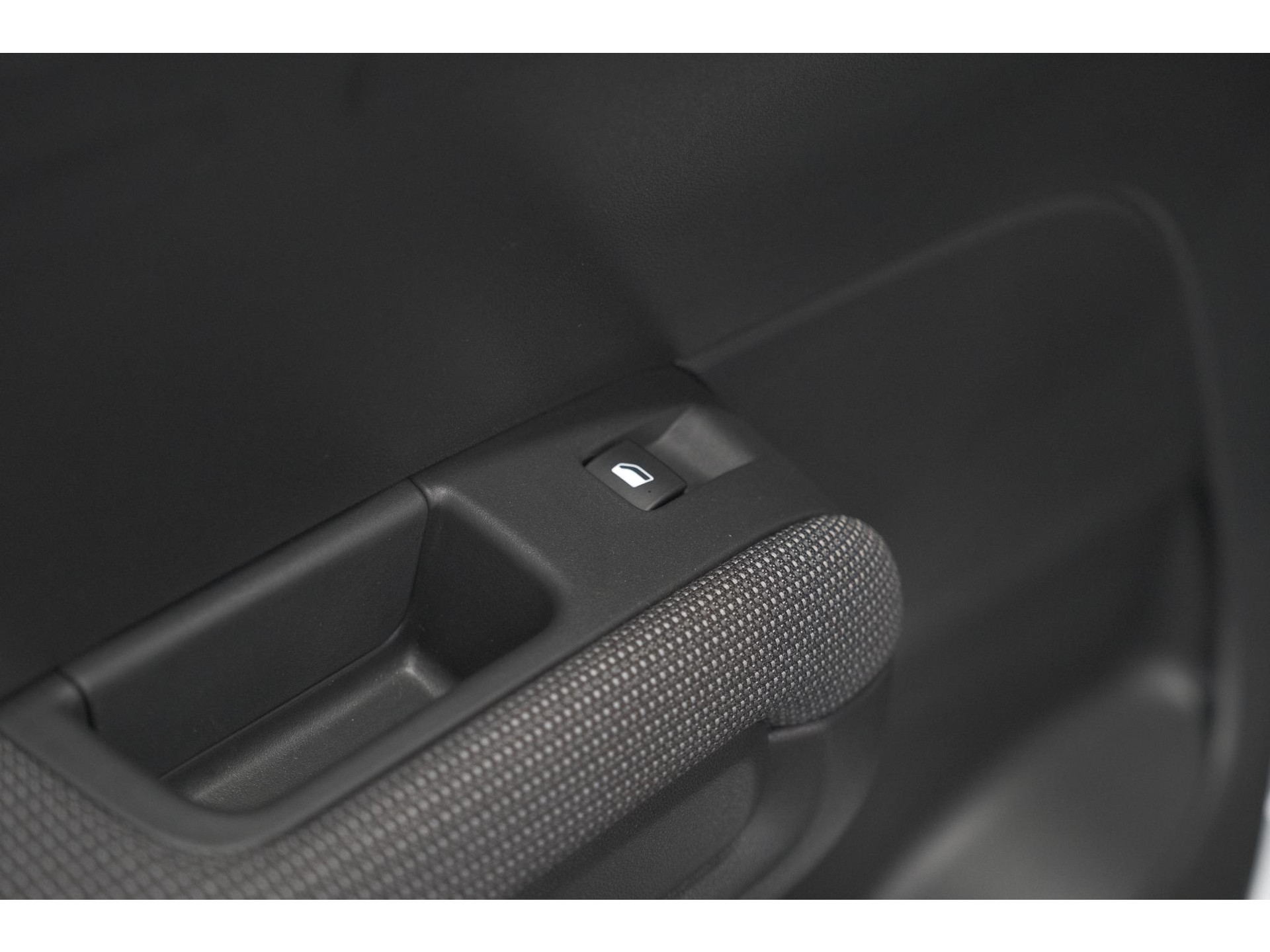 Citroen C3 Aircross PureTech 130 EAT6 Max | Allseason Banden | Parkeersensoren | Navigatie | Apple Carplay