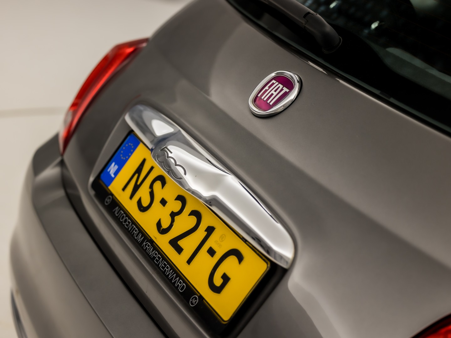 Fiat 500 0.9 TwinAir Turbo Sport (PANORAMADAK, NAVIGATIE, LM VELGEN, SPORTSTOELEN, ELEK RAMEN, BLUETOOTH, NIEUWSTAAT)