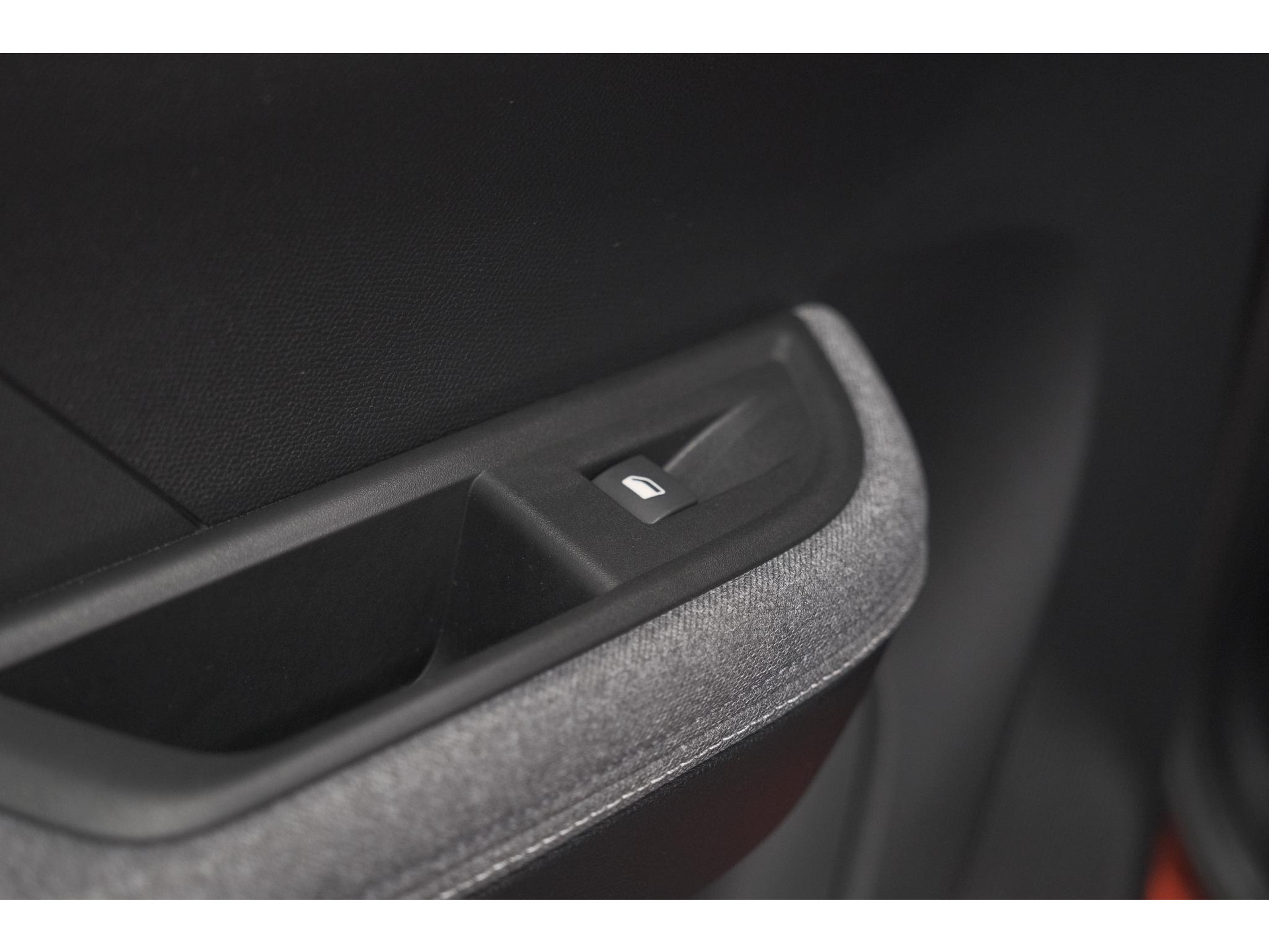 Opel Frontera 1.2 Turbo Hybrid 110 GS | Kanyon Orange | Camera | Dodehoekdetectie | Apple Carplay