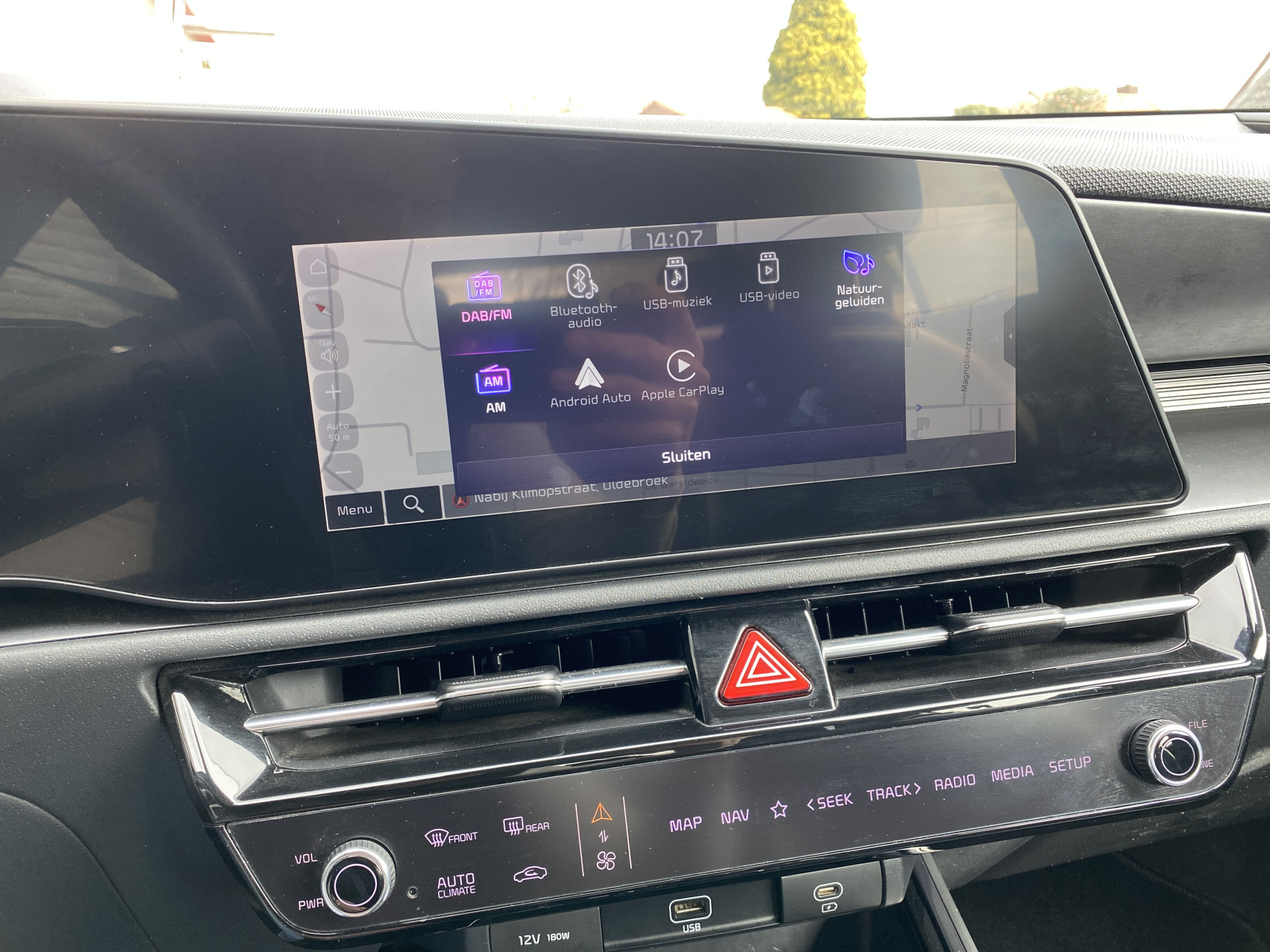 Kia Niro 1.6 GDi PHEV 184 pk DynamicLine AUT. | 1e eigenaar | navigatie | adaptieve cruise | camera | 2 laadkabels | keyless entry