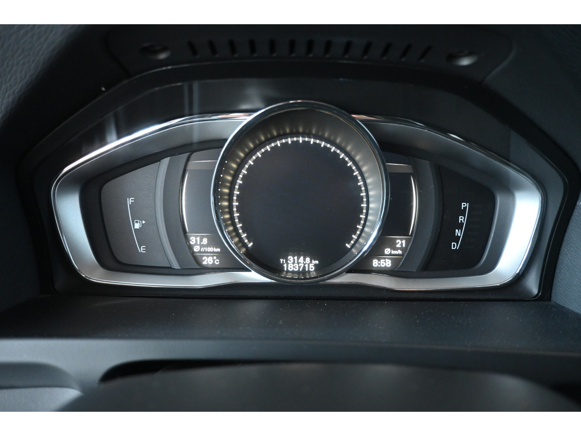 Volvo V60 2.0 D3 Nordic R-Design Automaat Clima Trekhaak Navigatie Cruise control Inruil Mogelijk!