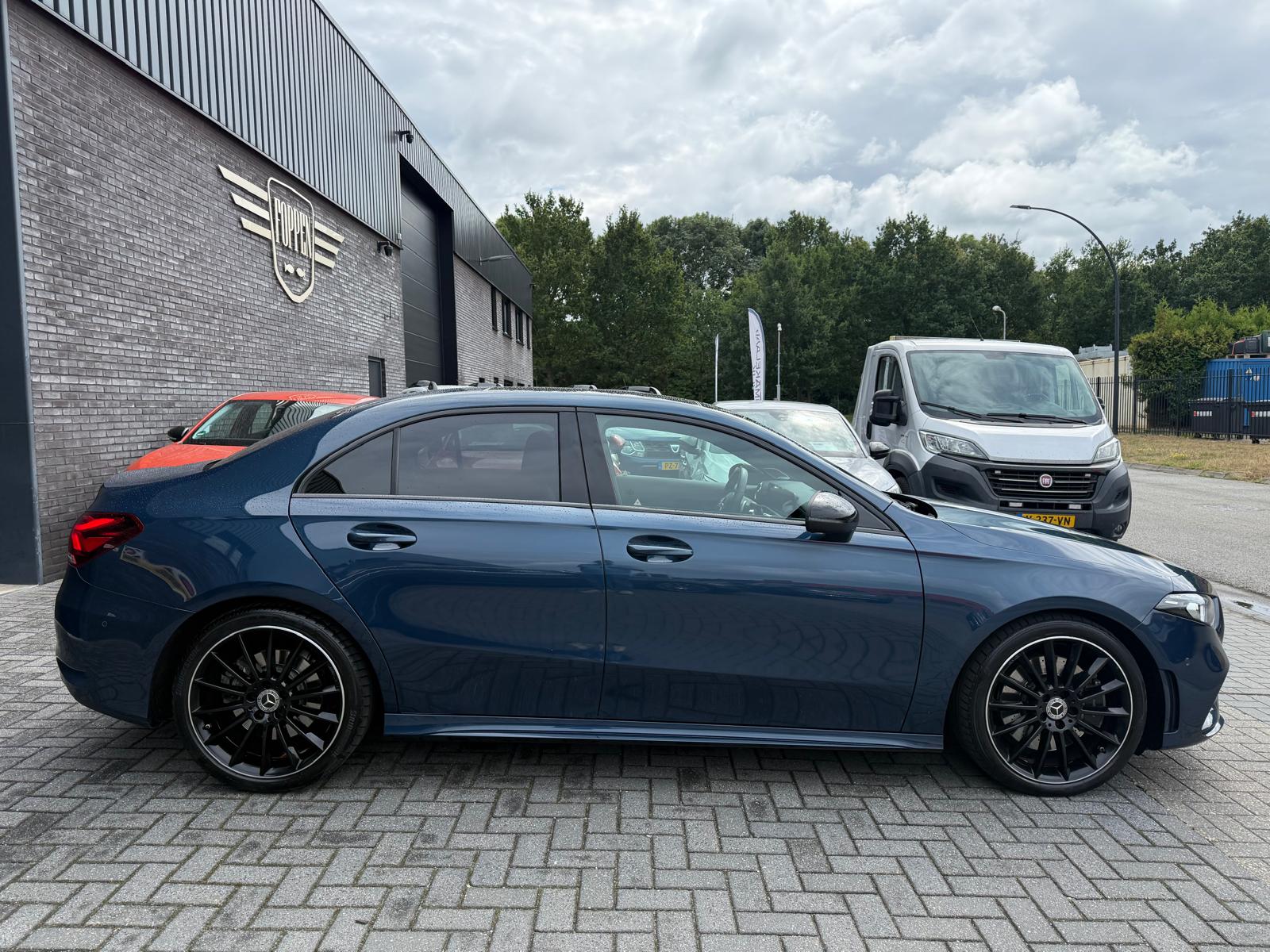Mercedes-Benz A-klasse 250 Premium Plus | 1E EIGENAAR | 3/6/12 MND GARANTIE | PANO | LED | SFEER | BURMESTER | CARPLAY | CAMERA | NAVI | CRUISE |