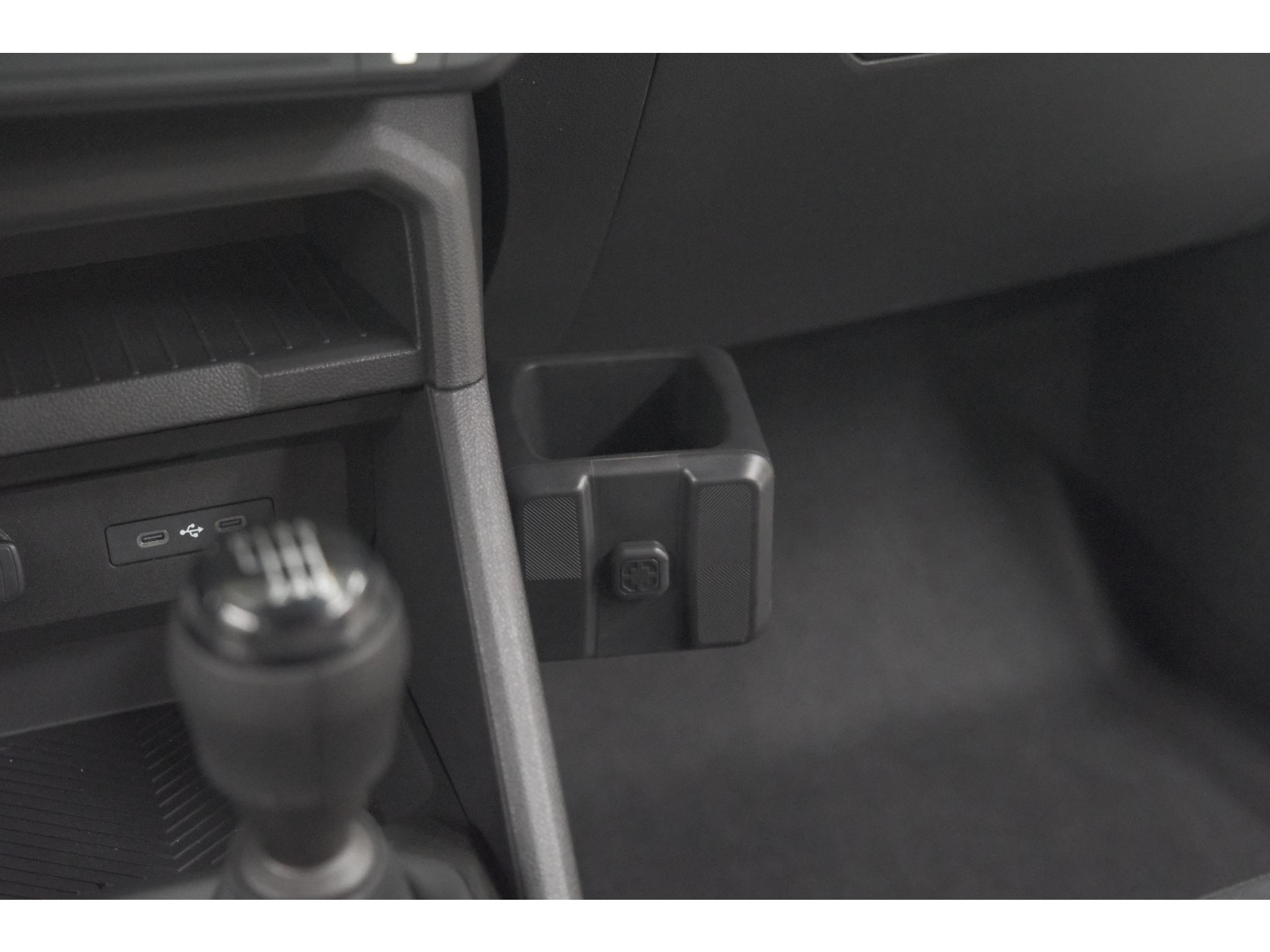 Dacia Duster Mild Hybrid 130 Extreme | Camera | Apple Carplay | Parkeersensoren | Stuurwielverwarming