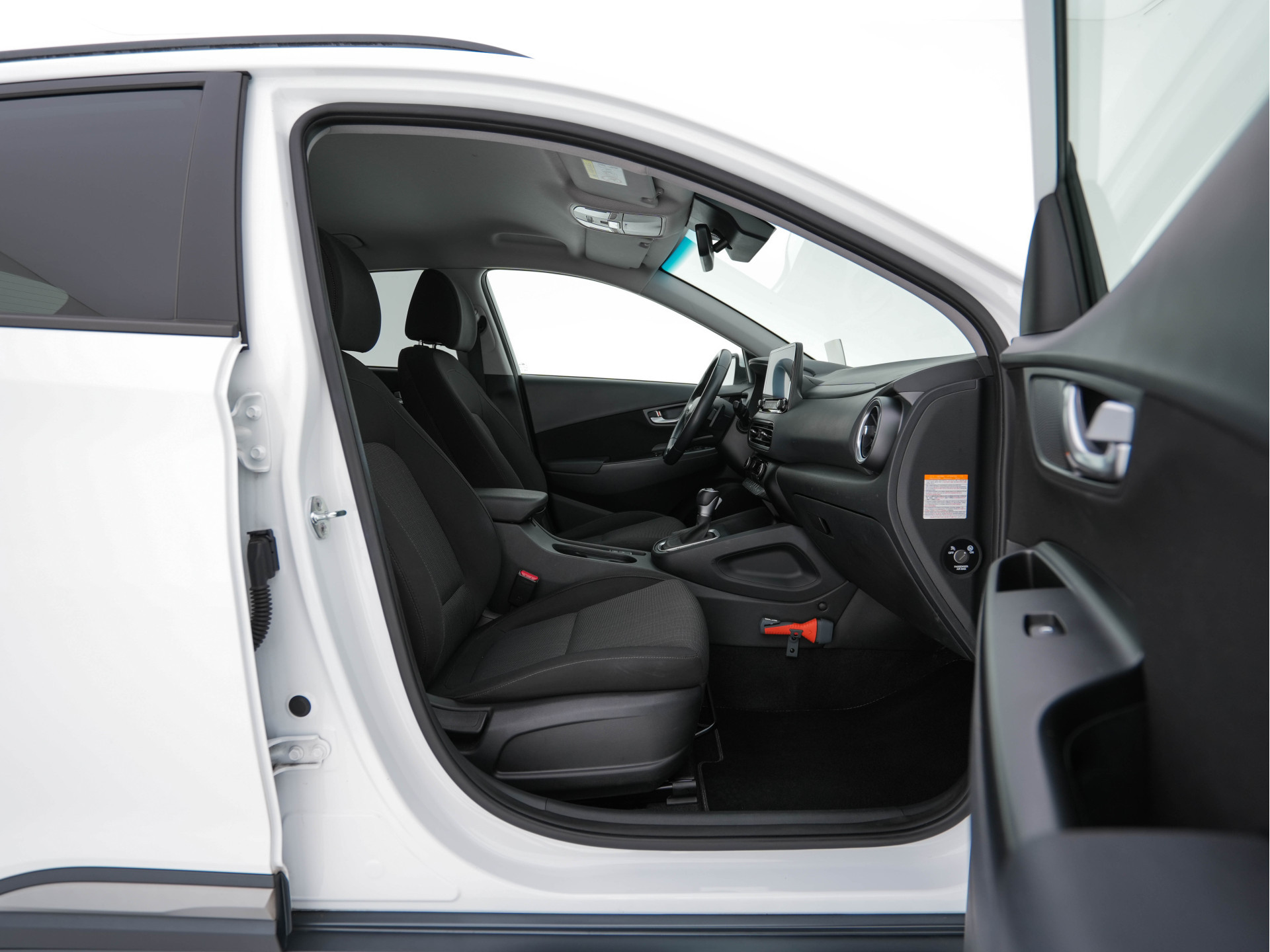 Hyundai Kona 1.6 GDI HEV Fashion (INCL-BTW) Aut. *NAVI-FULLMAP | DIGI-COCKPIT | FULL-LED | KEYLESS | CAMERA | HEAD-UP | SHIFT-PADDLES | DAB | COMFORT-SEATS | PRIVACY-GLASS | TOWBAR | 16 "ALU*