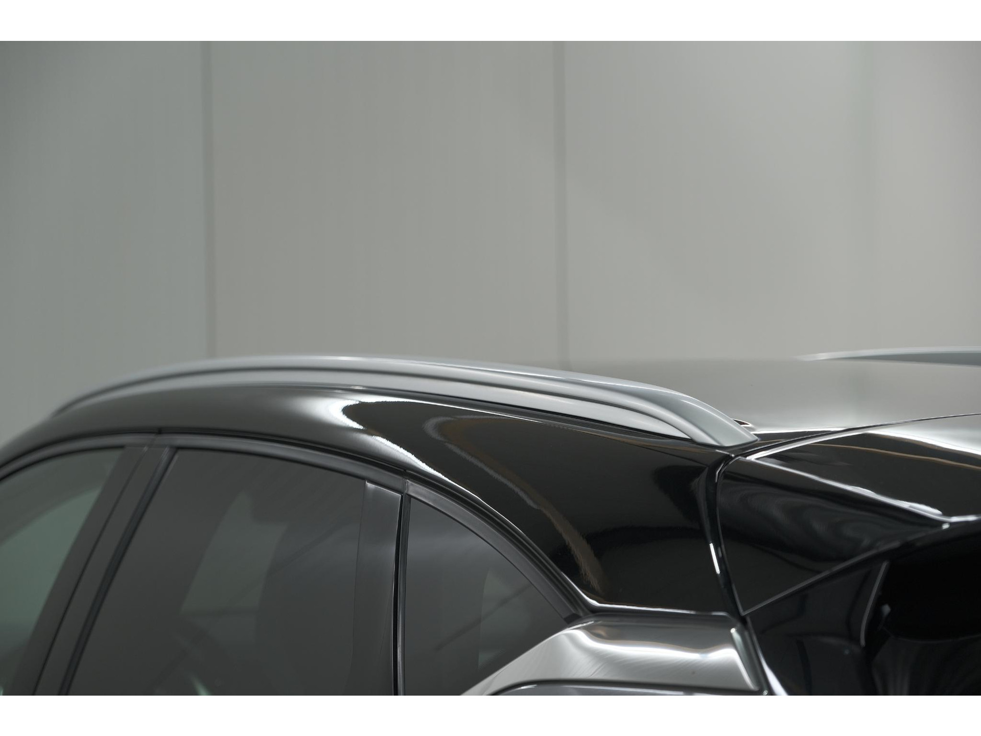 Renault Captur Mild Hybrid 140 EDC Techno | Camera | 9.3 Inch Scherm | Apple Carplay | Parkeersensoren | Allseason Banden | Stoelverwarming