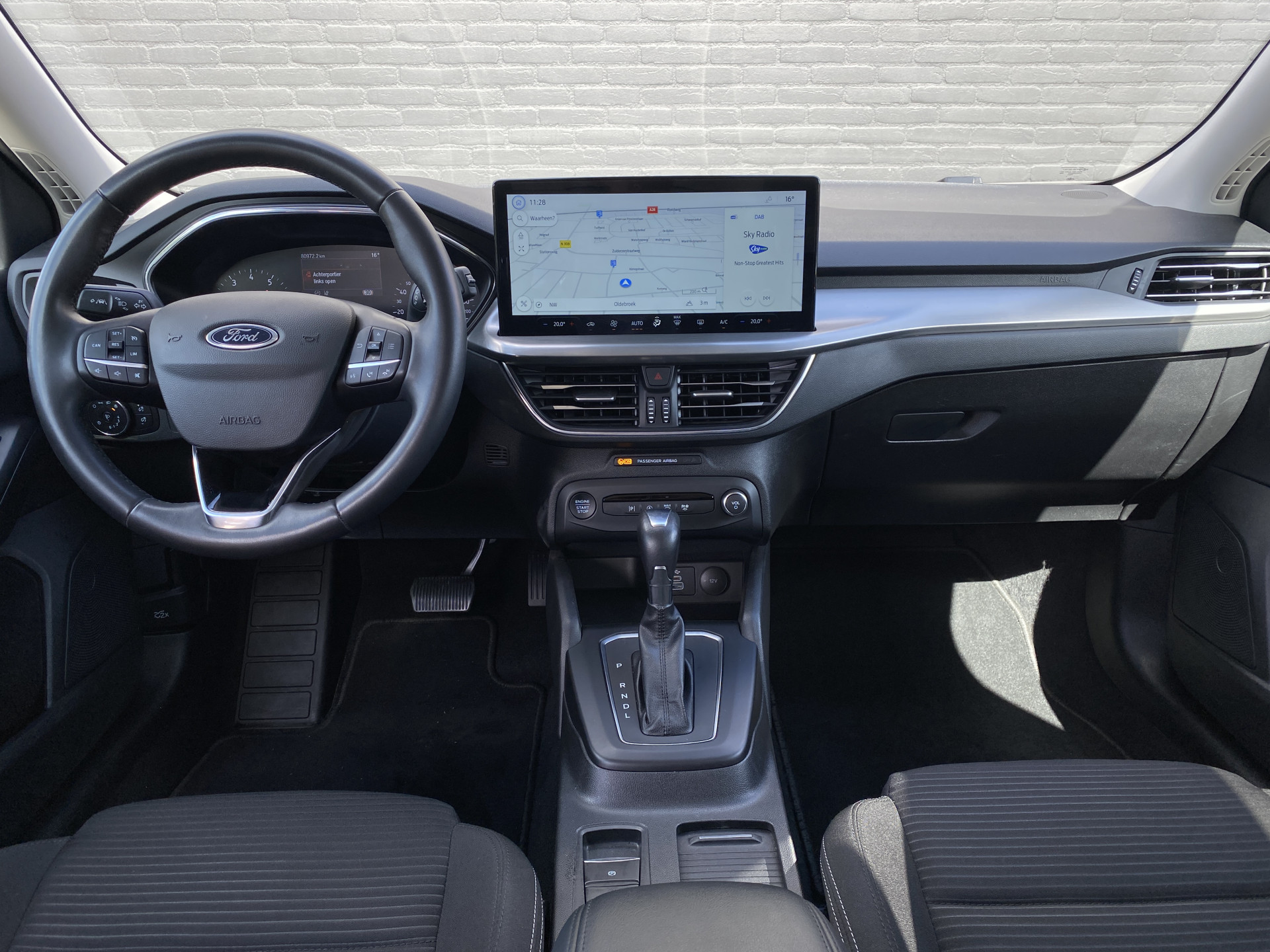 Ford Focus Wagon 1.0 EcoBoost Hybrid 155 pk Titanium AUT. | 1e eigenaar | dealer onderh. | navigatie | cruise control | BTW auto