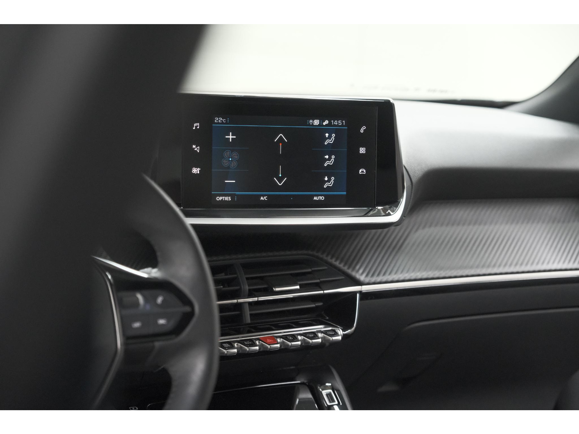 Peugeot 2008 PureTech Allure Pack | Navigatie | Parkeersensoren | Apple Carplay