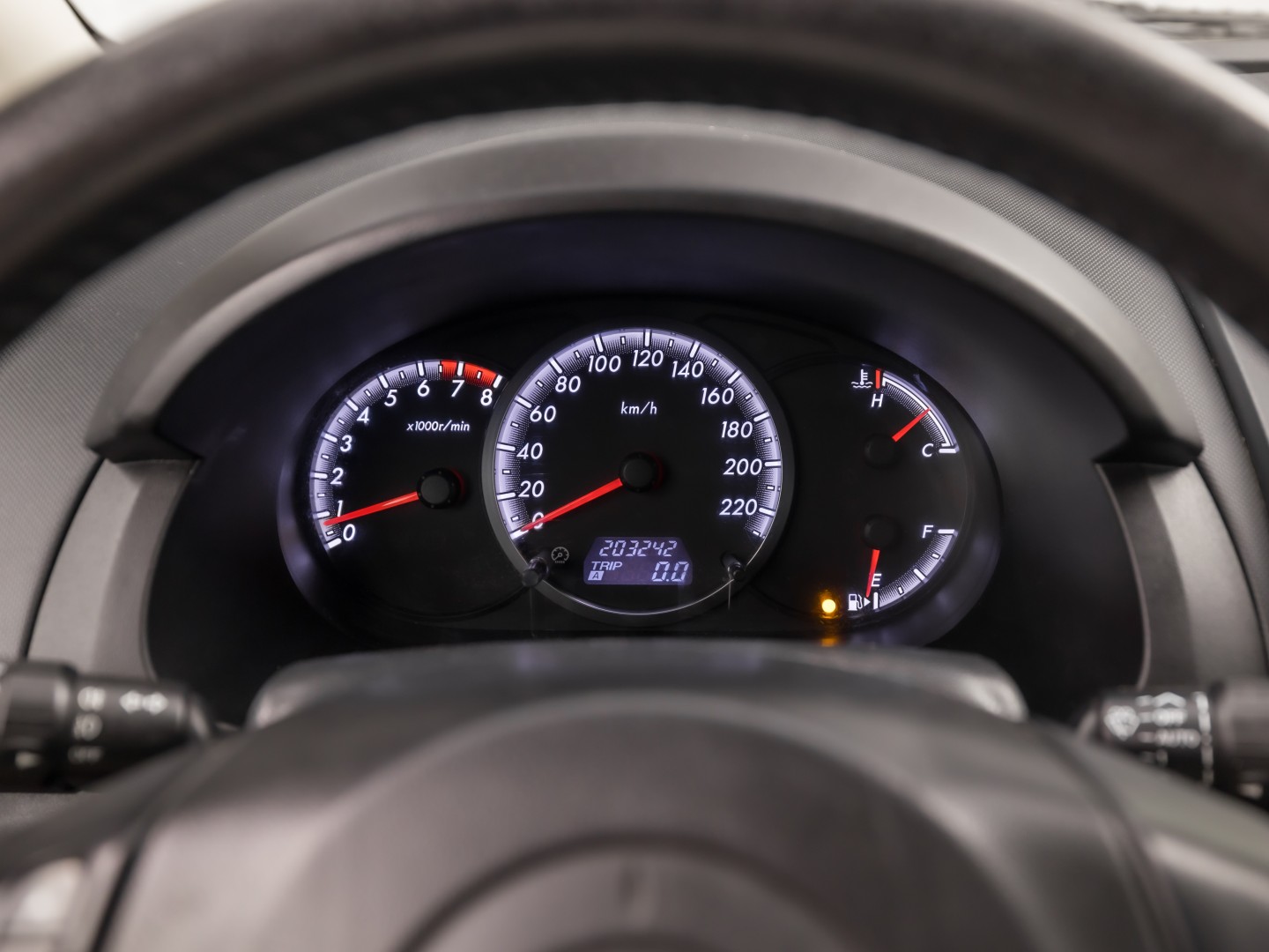 Mazda 5 1.8 Sport 7 Persoons (CLIMATE, GETINT GLAS, TREKHAAK, SCHUIFDEUREN, LM VELGEN, SPORTSTOELEN, ELEK PAKKET, NIEUWE APK, NIEUWSTAAT)