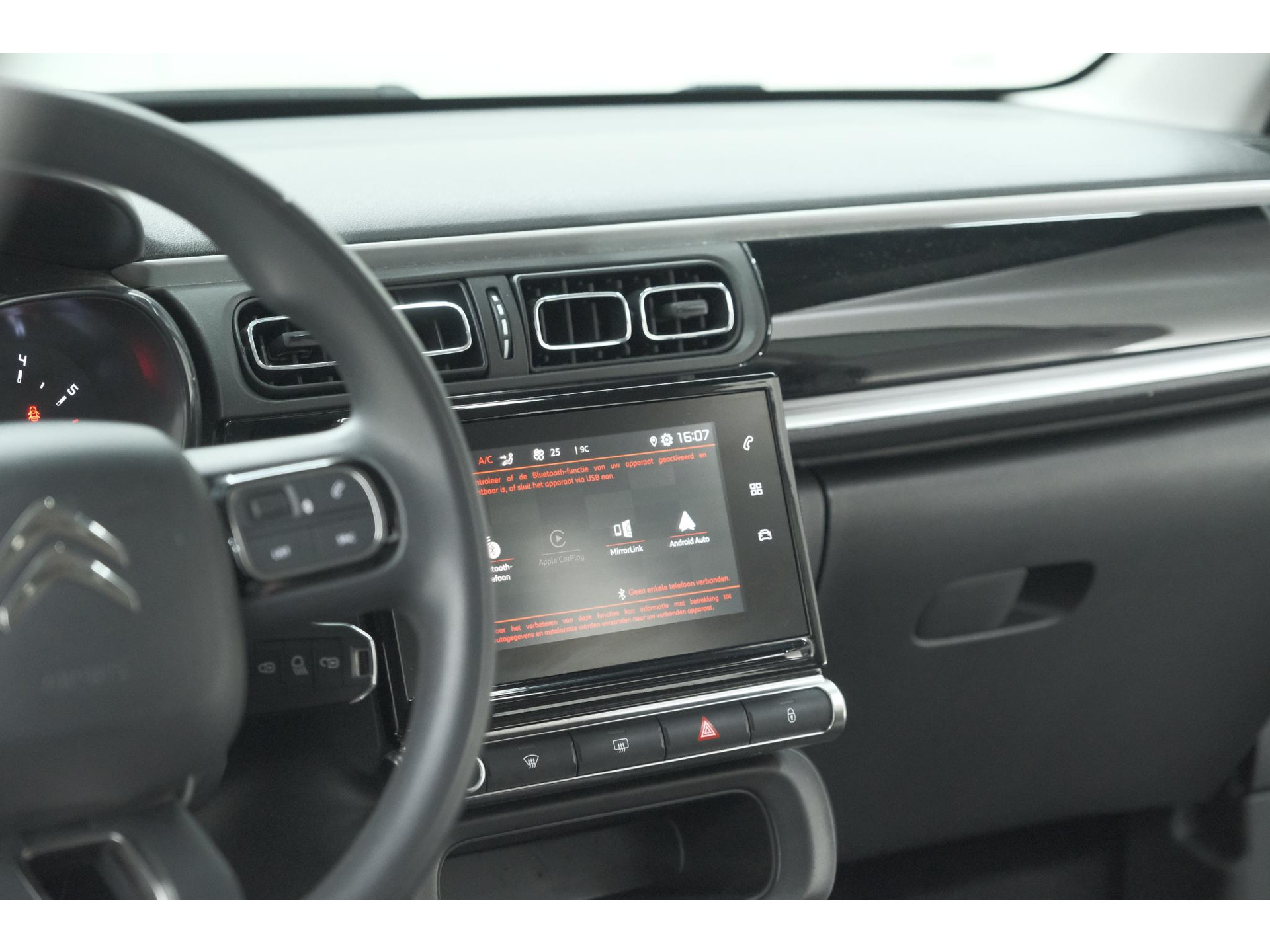 Citroen C3 PureTech 110 EAT6 C-Series | Apple Carplay | Parkeersensoren | Climate Control