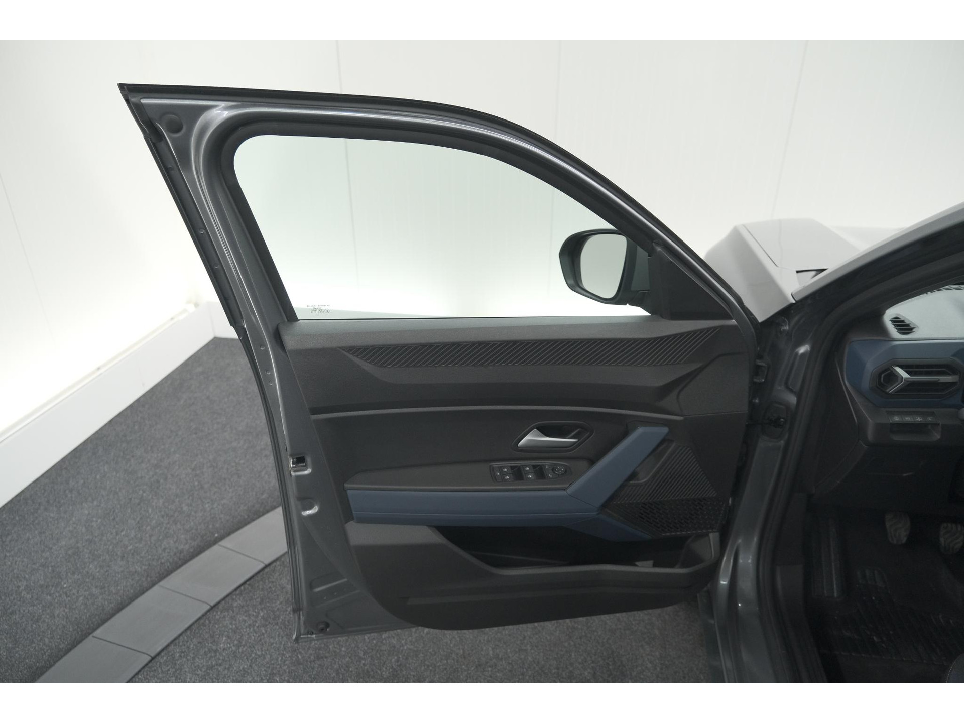 Dacia Duster Mild Hybrid 130 Expression | Camera | Stoelverwarming | Apple Carplay | Navigatie