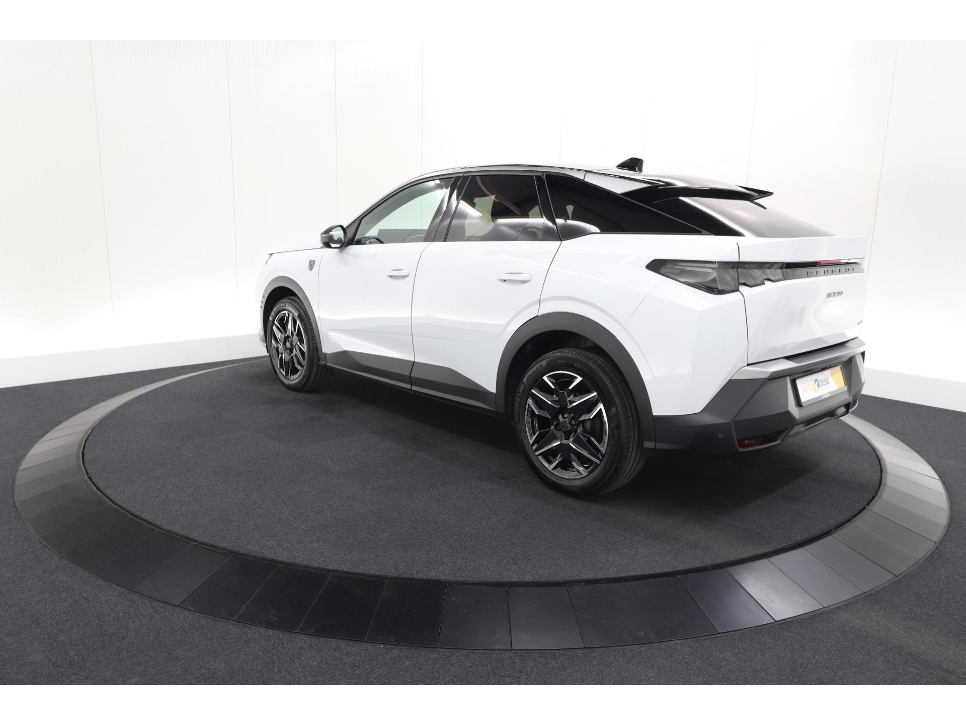 Peugeot 3008 1.2 Hybrid 136 GT | Elektrische Kofferklep | Camera | Adaptieve Cruise Control | Apple CarPlay