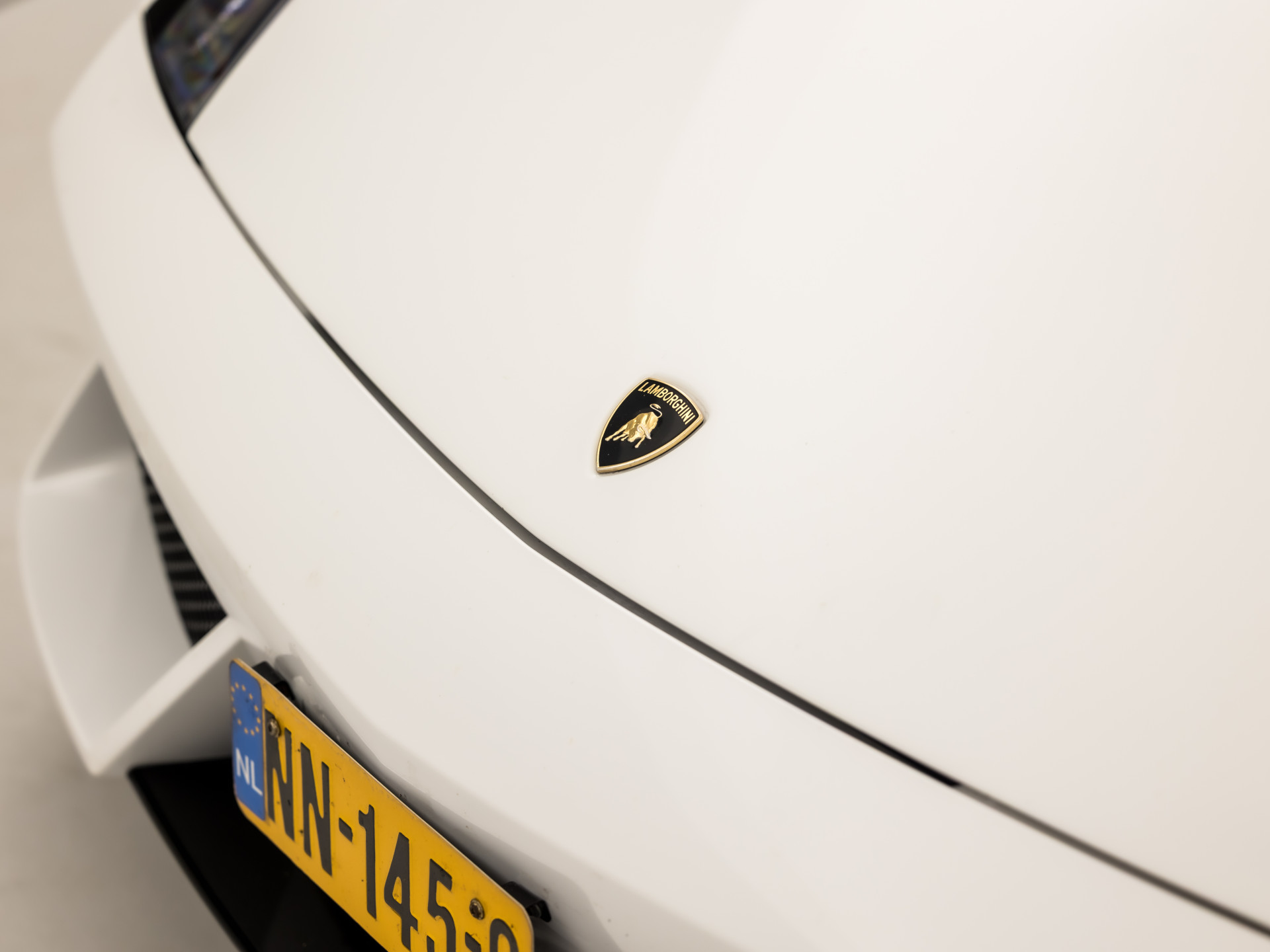 Lamborghini Gallardo 5.2 V10 LP560-4 Automaat 561Pk (FACELIFT, FRONT LIFT, CAMERA, LEDEREN SPORTSTOELEN, SOFT TOP, NAVIGATIE)