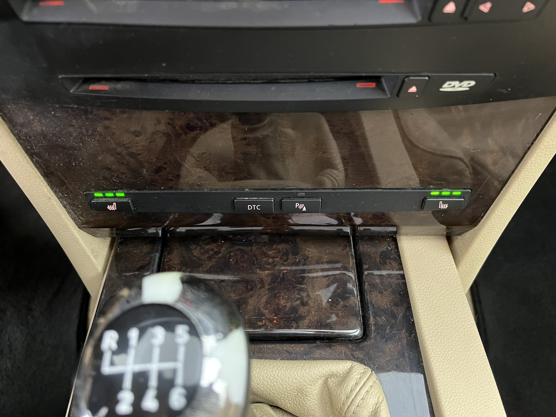 BMW 5-serie Touring 525d *PANO | LEATHER | NAVI-FULLMAP | HIFI-SOUND | ECC | HEATED-SPORTSEATS | PDC | CRUISE | TOWBAR | 16''ALU *