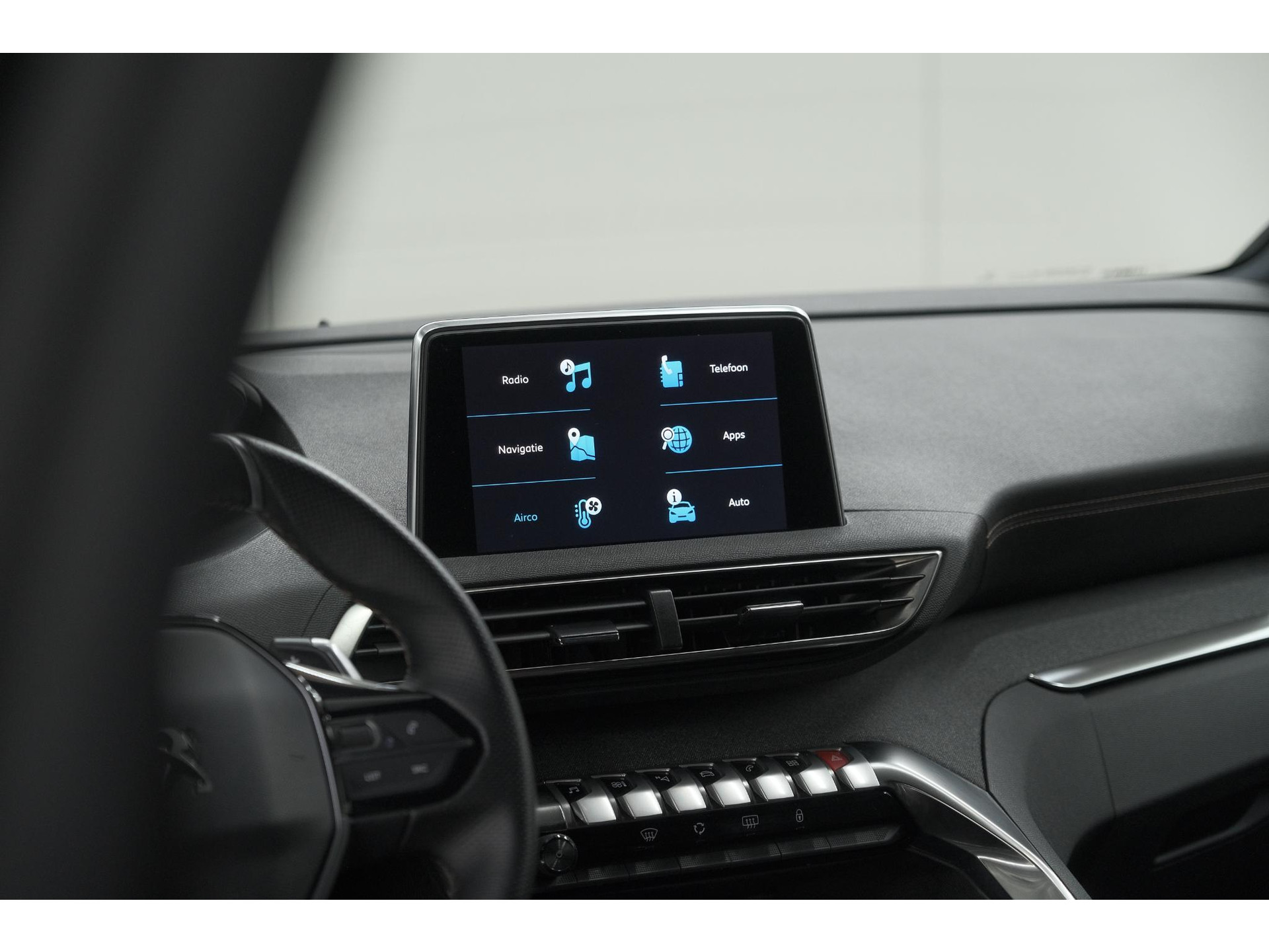 Peugeot 5008 PureTech 130 EAT8 GT-Line | Schuif-/Kanteldak | Trekhaak | Elektrische Kofferklep | Camera
