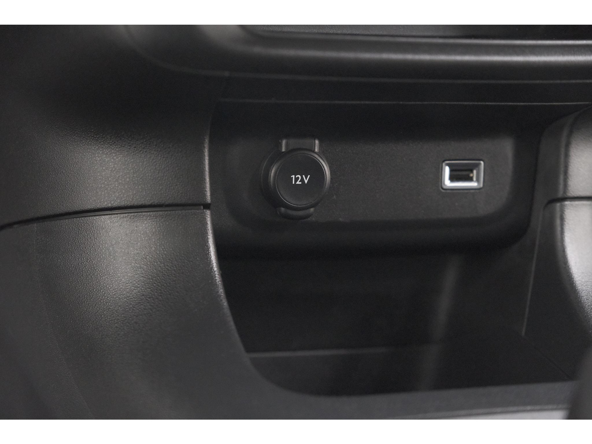 Citroen C3 PureTech 82 Feel | Climate Control | Apple Carplay | Cruise Control | Stoelverwarming