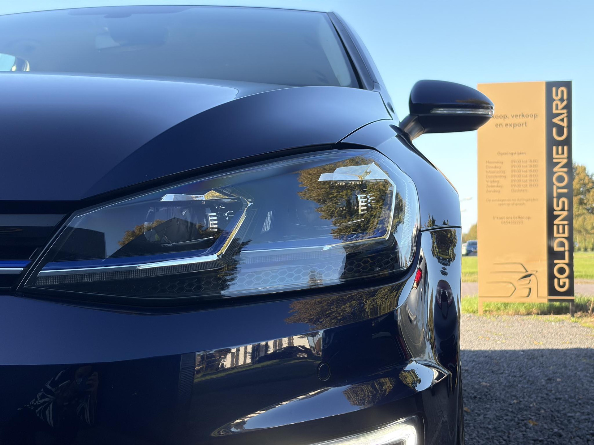 Volkswagen e-Golf e-Golf ✓SOH 88.57%✓Carplay✓Navi✓Leder✓Clima✓Cruise✓Pdc V+A✓LED✓16'' Lm velgen✓N.A.P✓Apk tot 02-2027